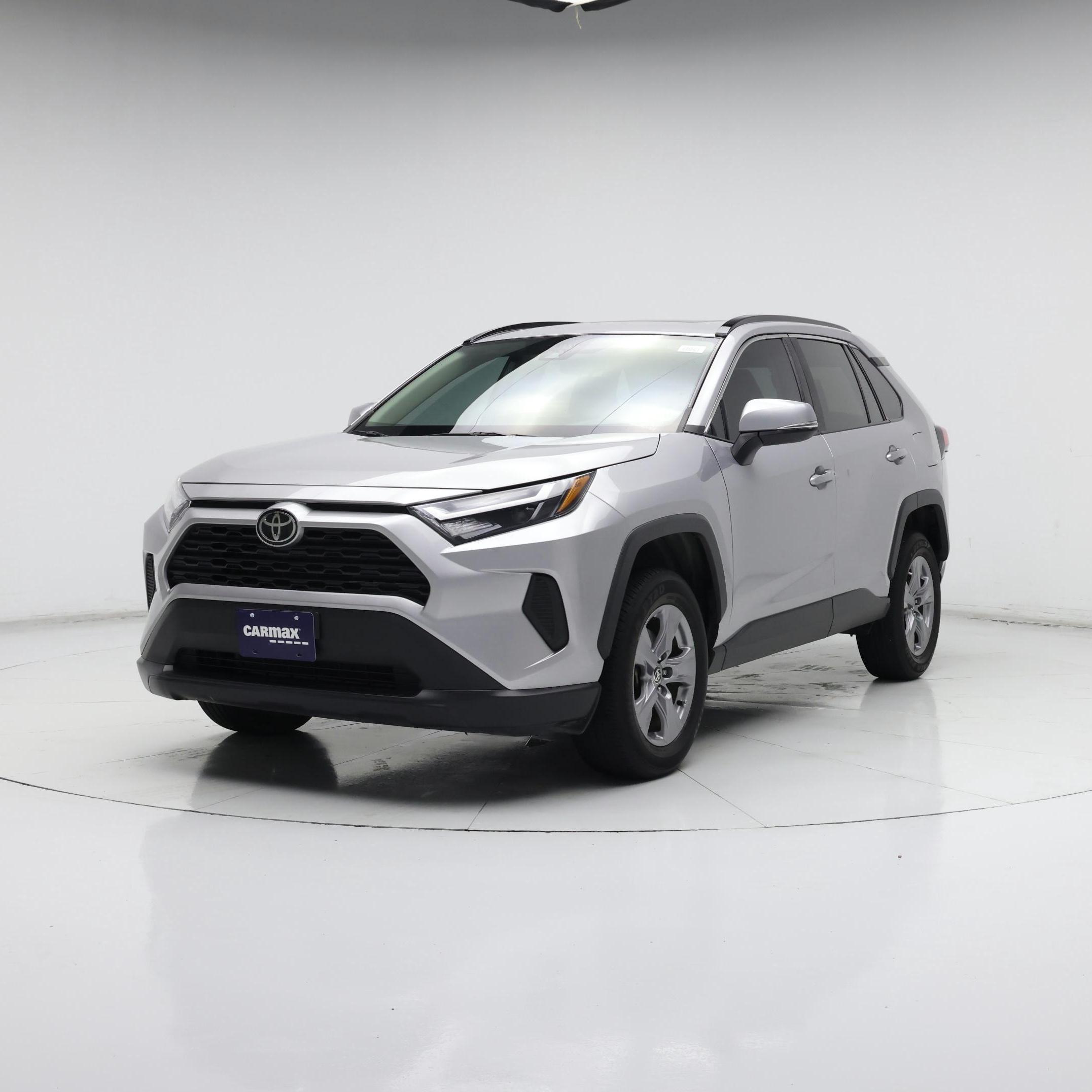 Thumbnail: 2022 Toyota RAV4 - 4