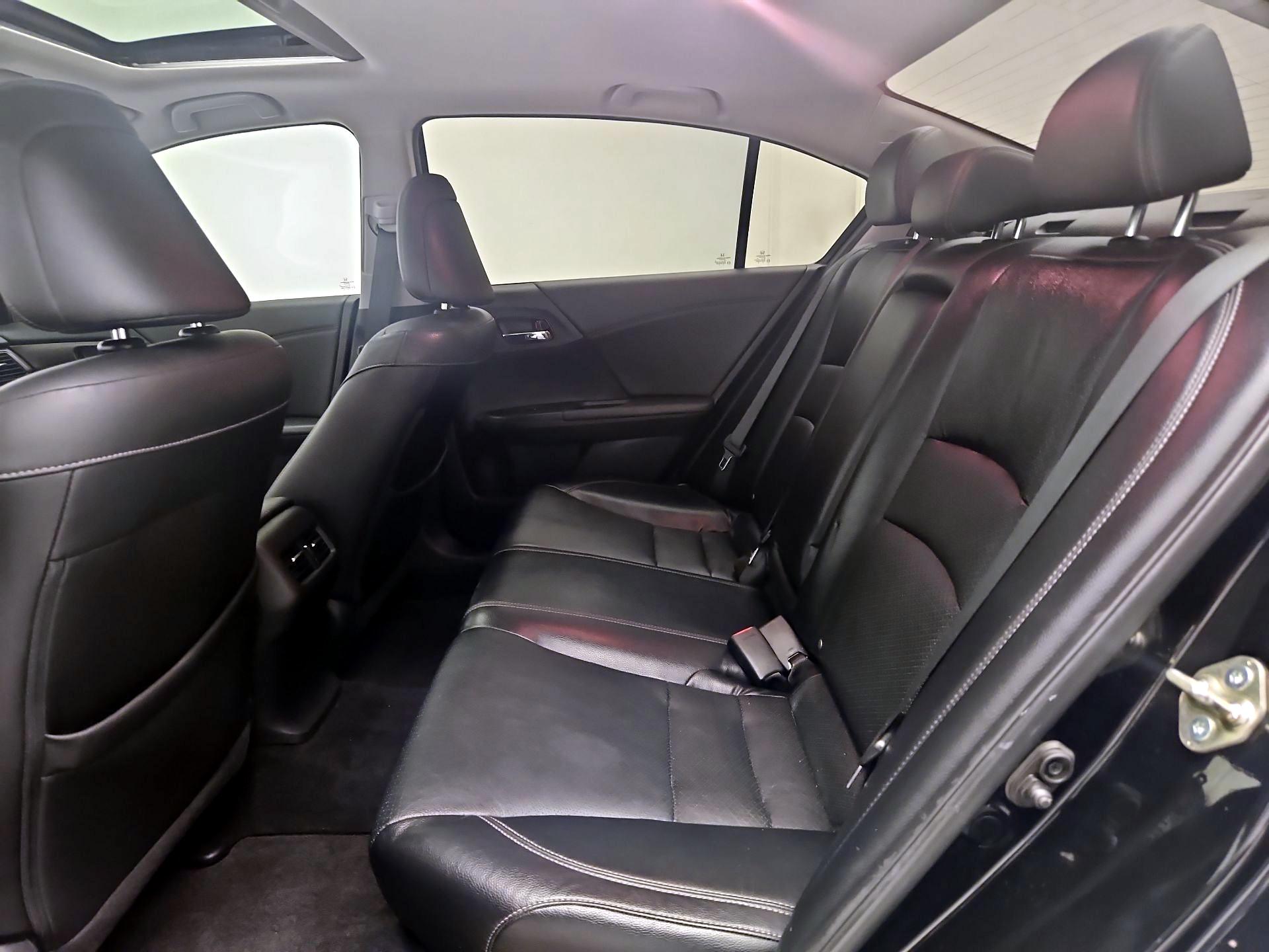 Thumbnail: 2015 Honda Accord - 20