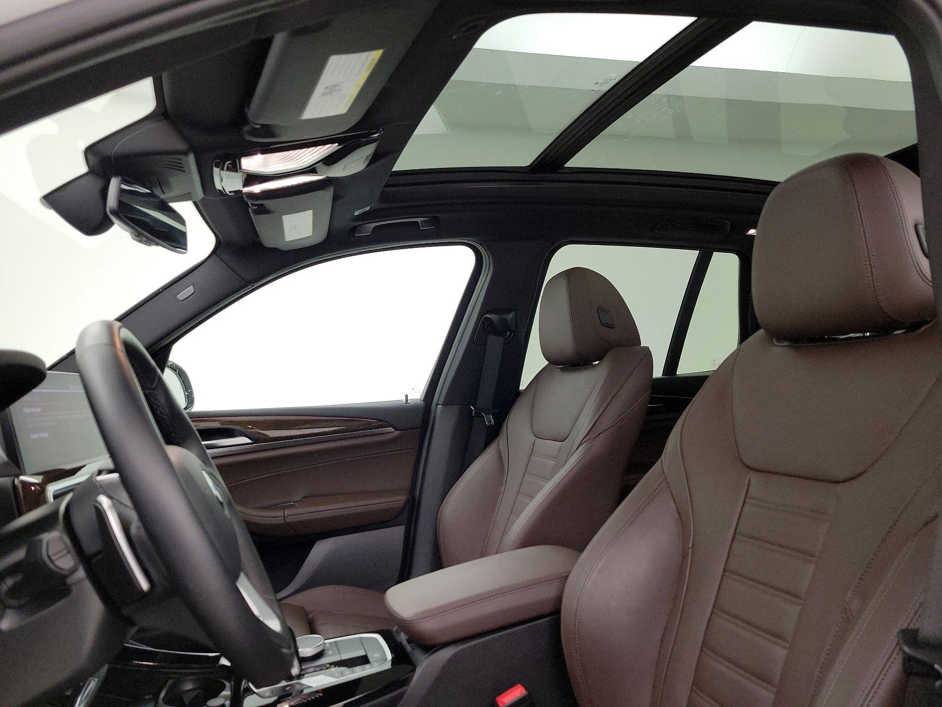 Thumbnail: 2023 BMW X3 - 19