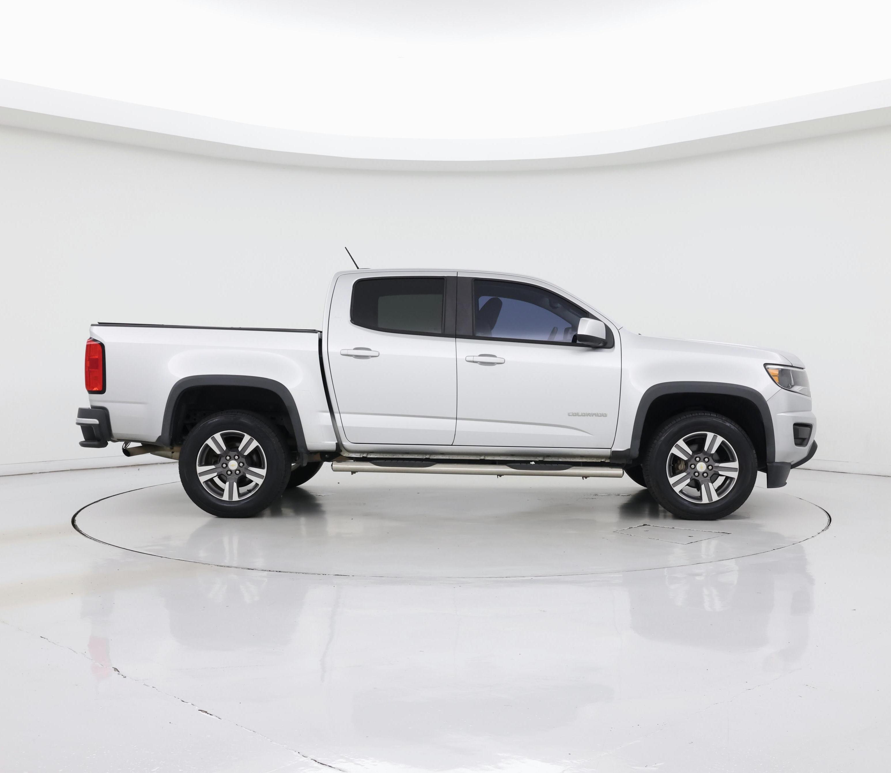 Thumbnail: 2017 Chevrolet Colorado - 7