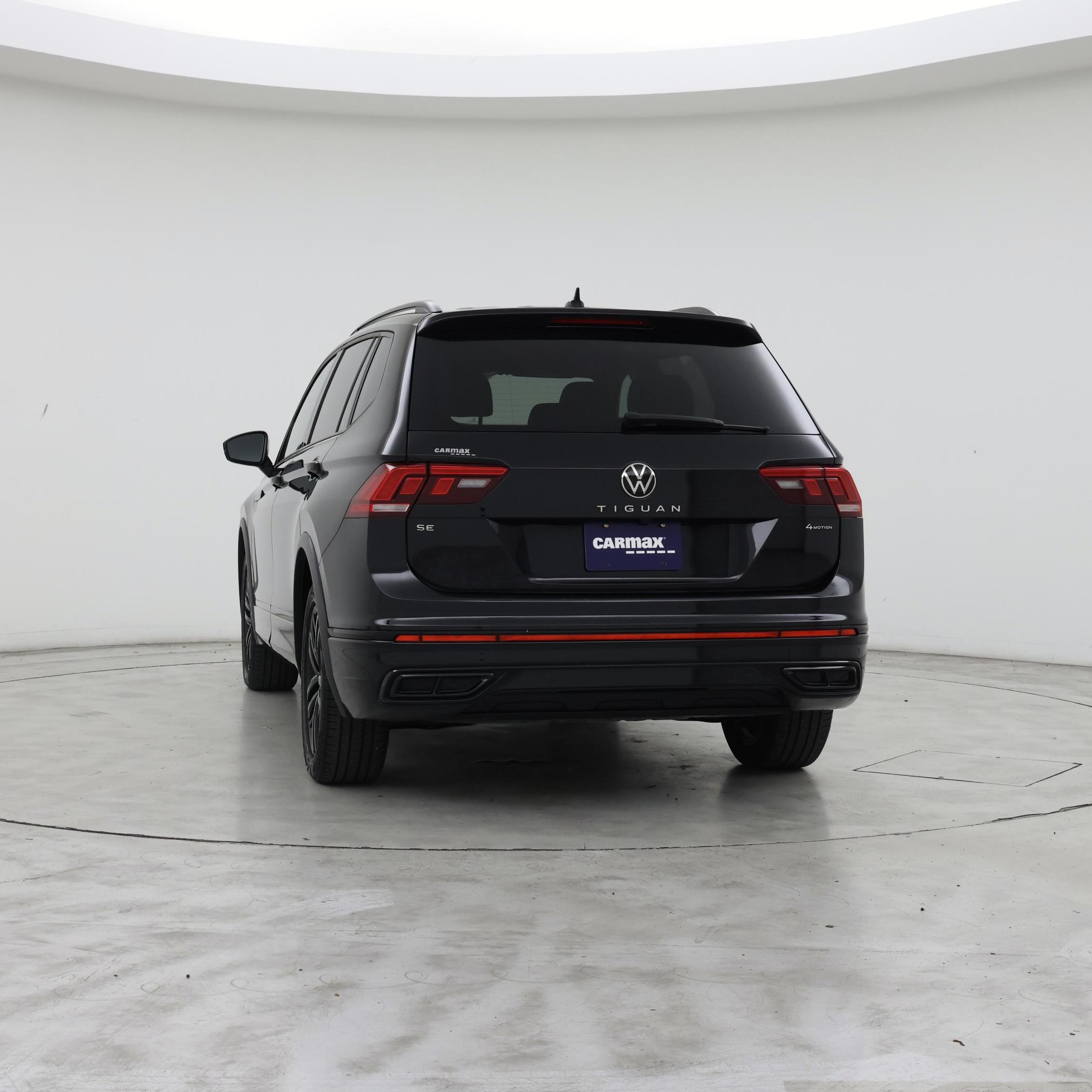 Thumbnail: 2022 Volkswagen Tiguan - 6