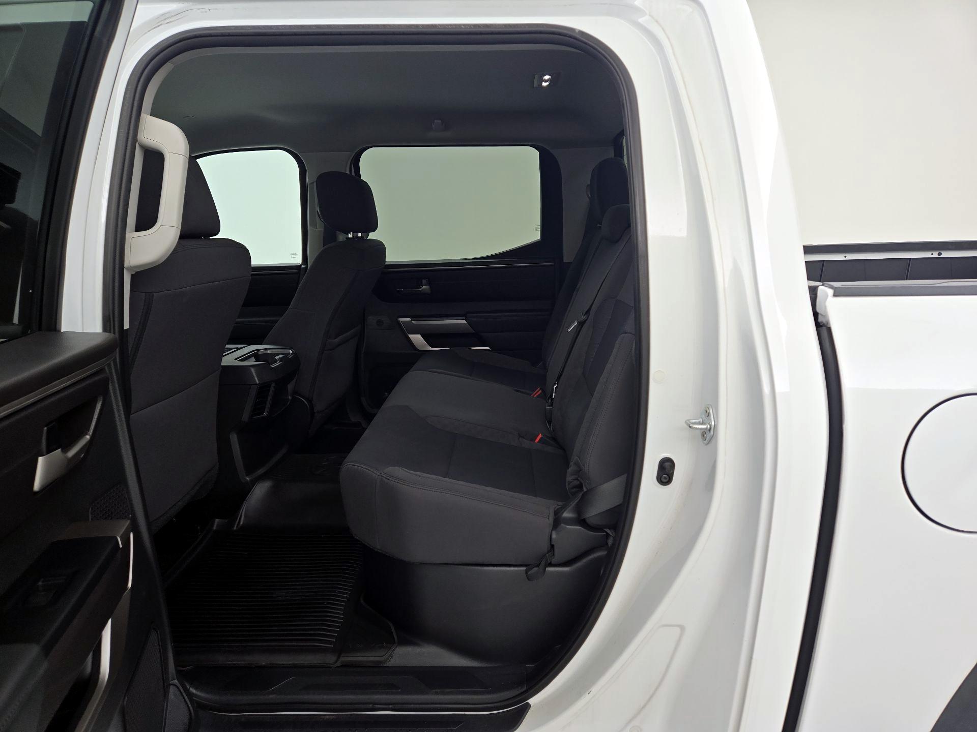 Thumbnail: 2022 Toyota Tundra - 19