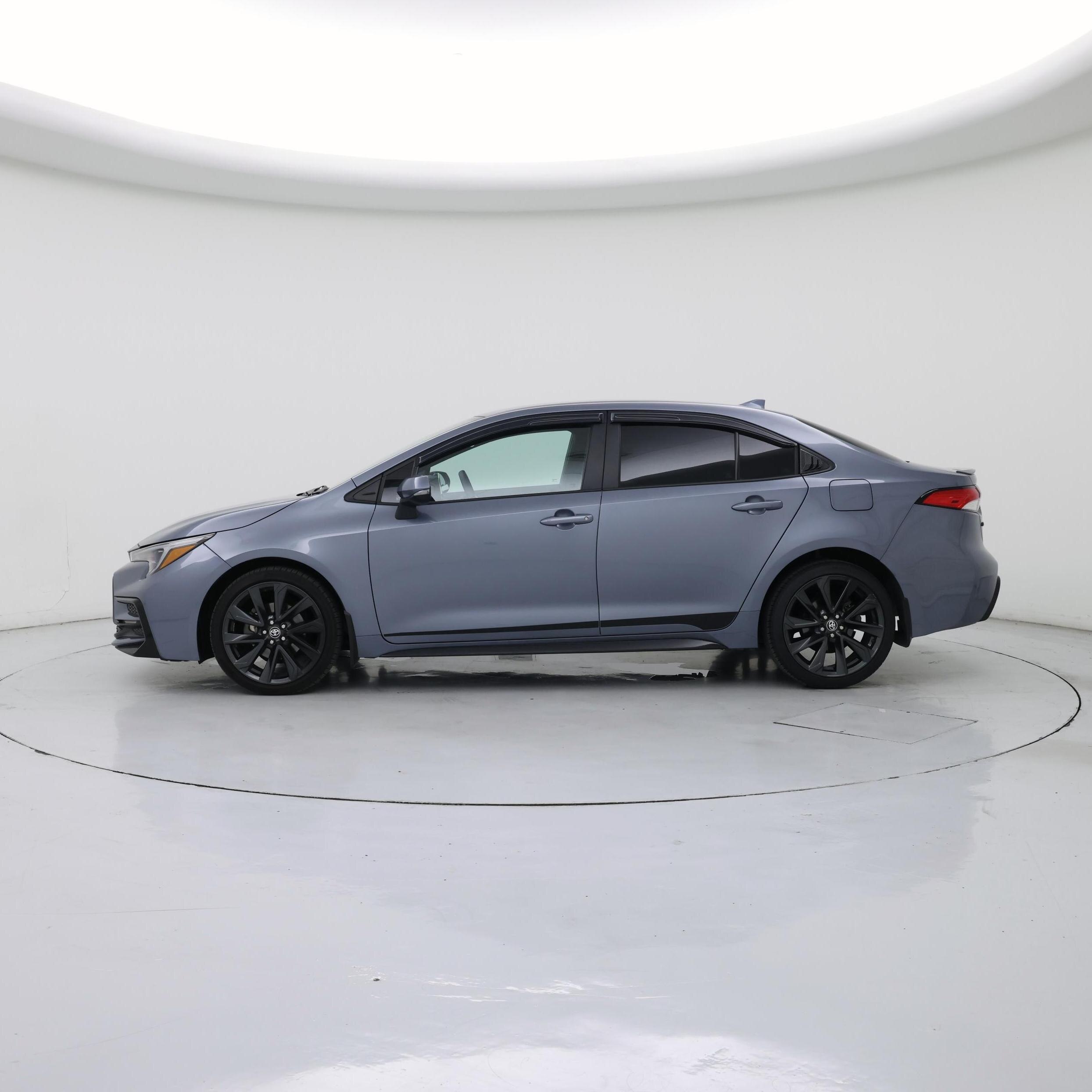 Thumbnail: 2024 Toyota Corolla - 3