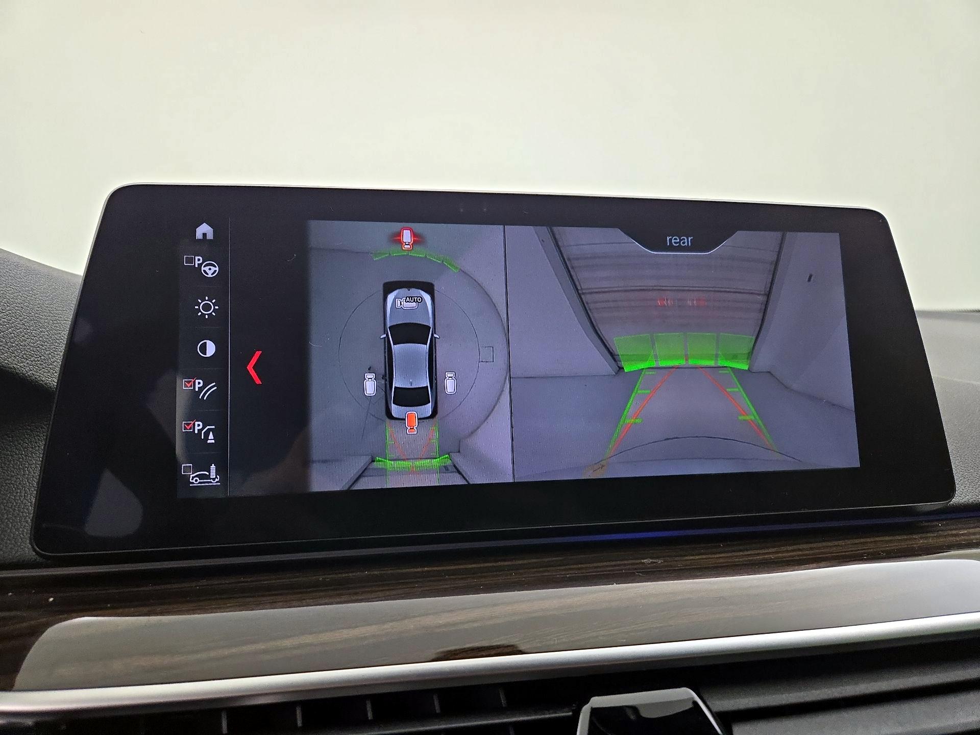 Thumbnail: 2019 BMW 5 Series - 15