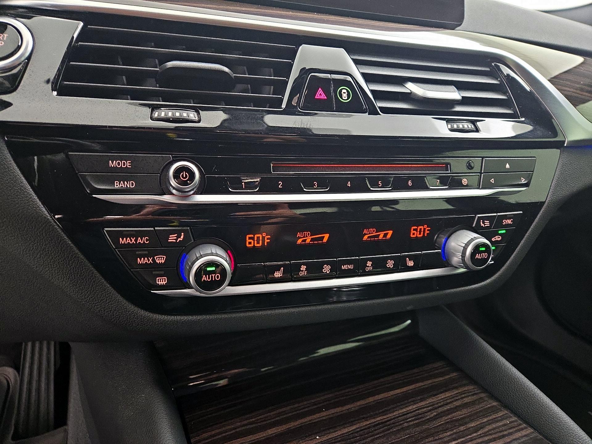Thumbnail: 2019 BMW 5 Series - 17