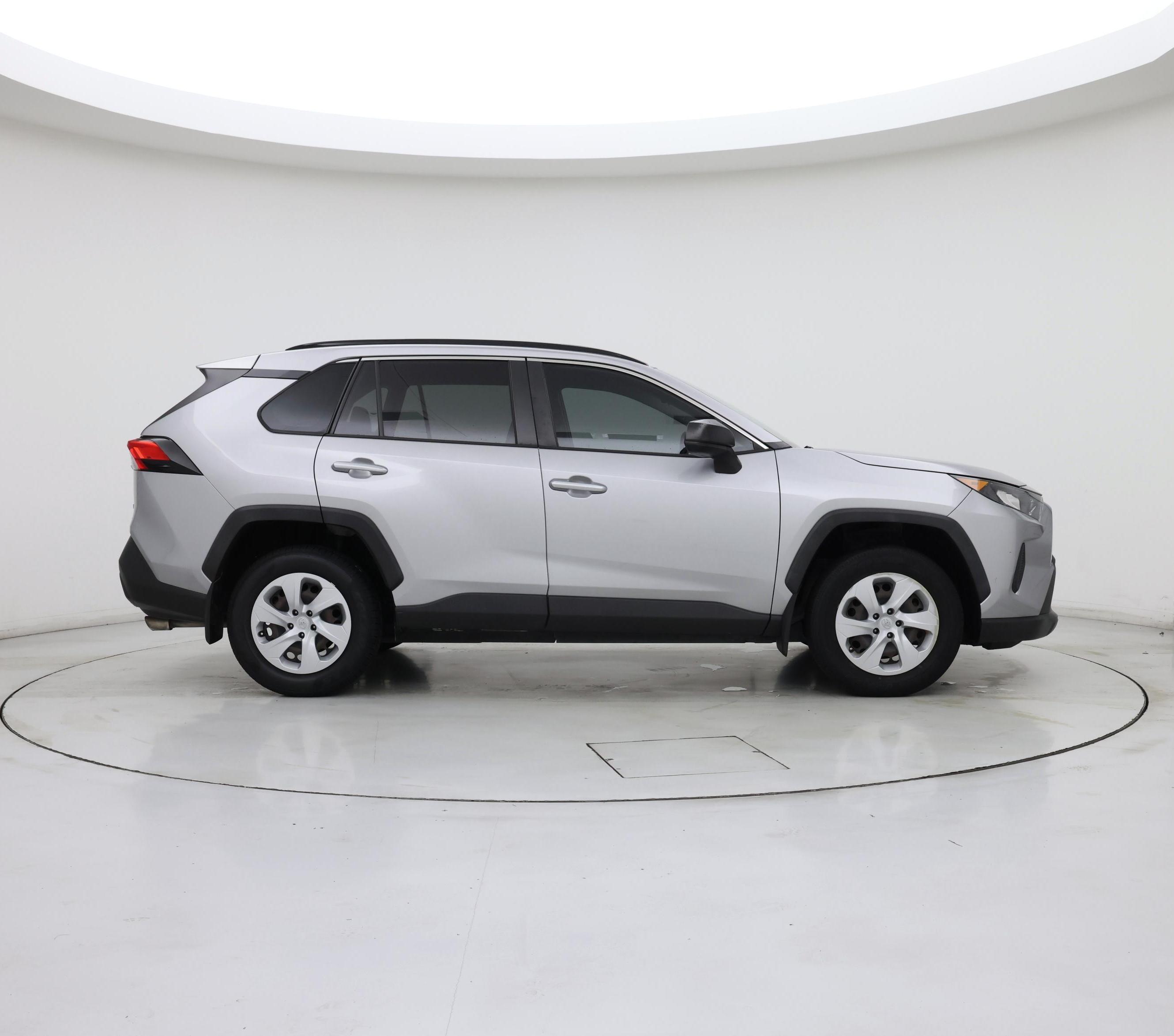 Thumbnail: 2019 Toyota RAV4 - 7