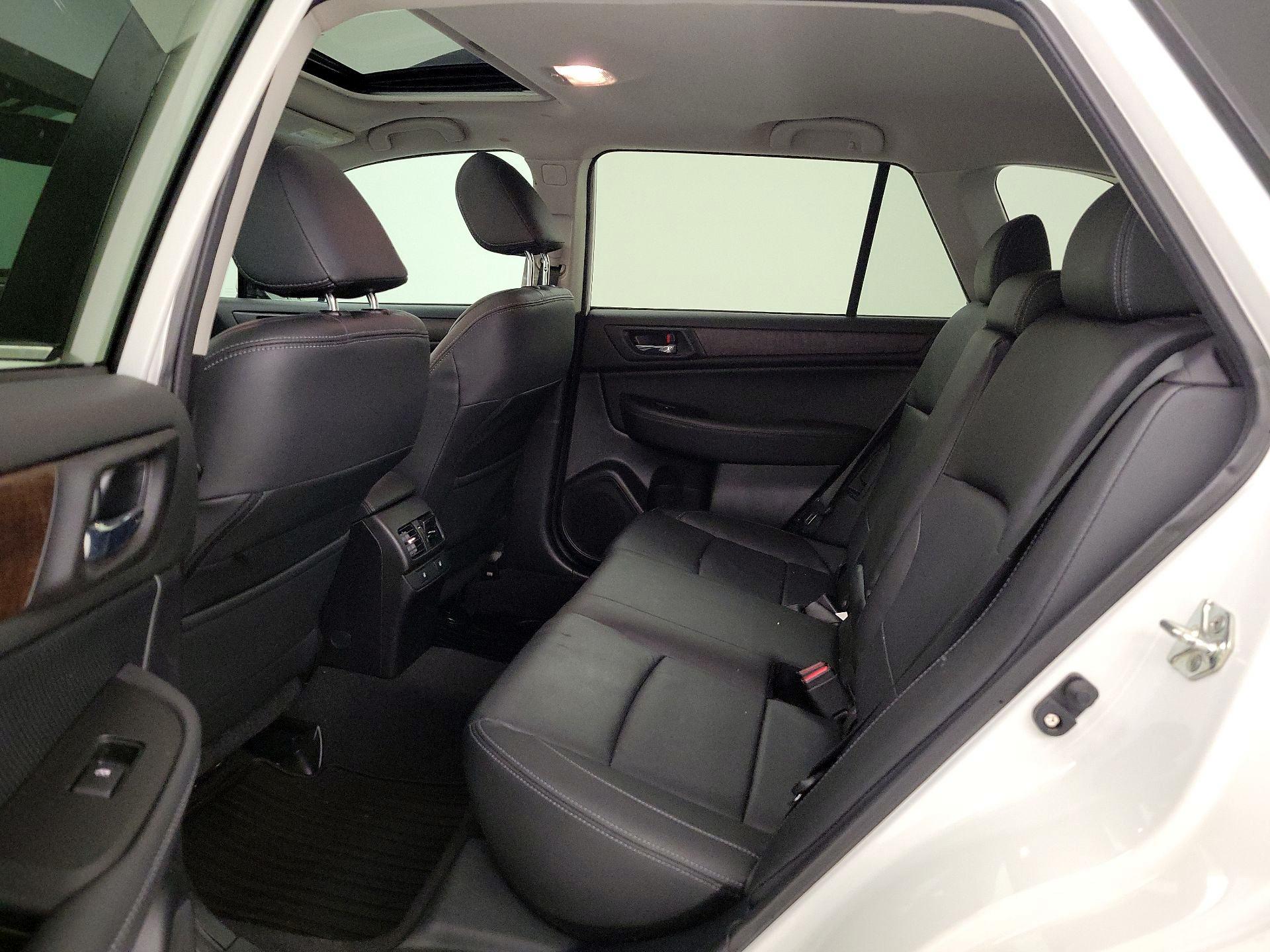 Thumbnail: 2016 Subaru Outback - 19
