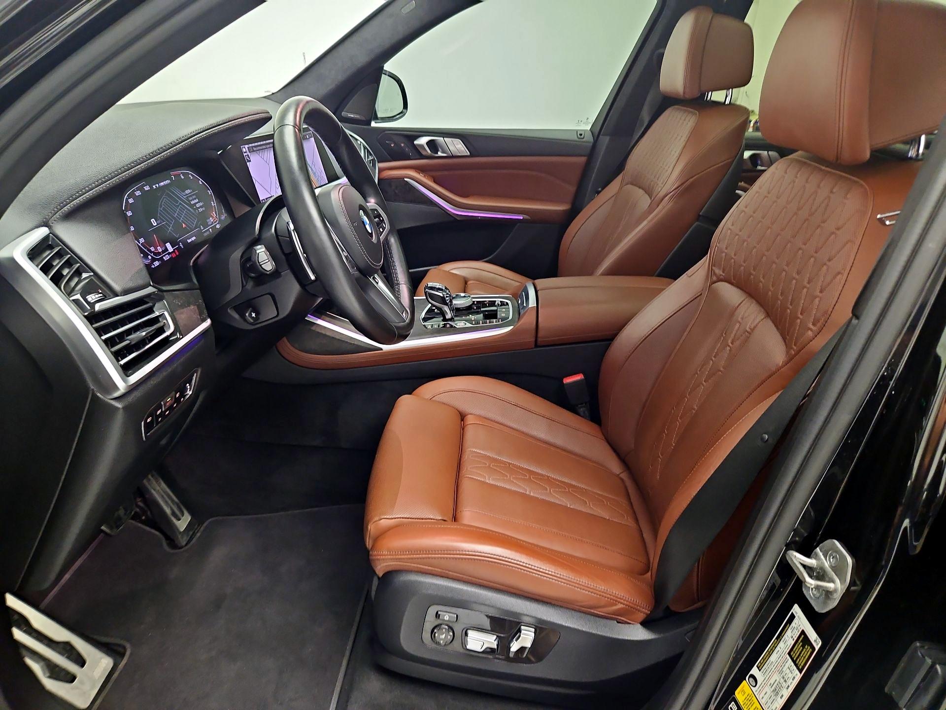 Thumbnail: 2022 BMW X7 - 11