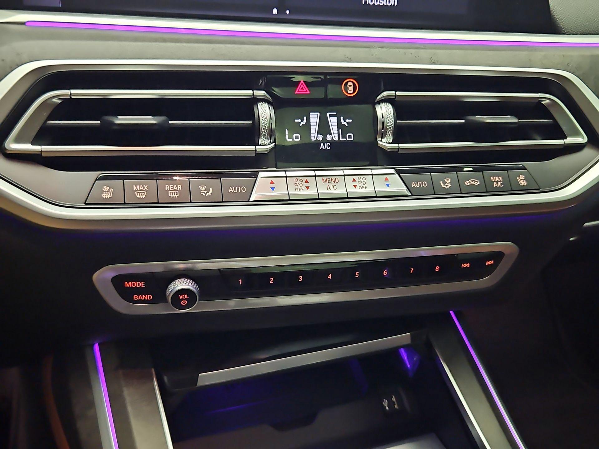 Thumbnail: 2022 BMW X7 - 17