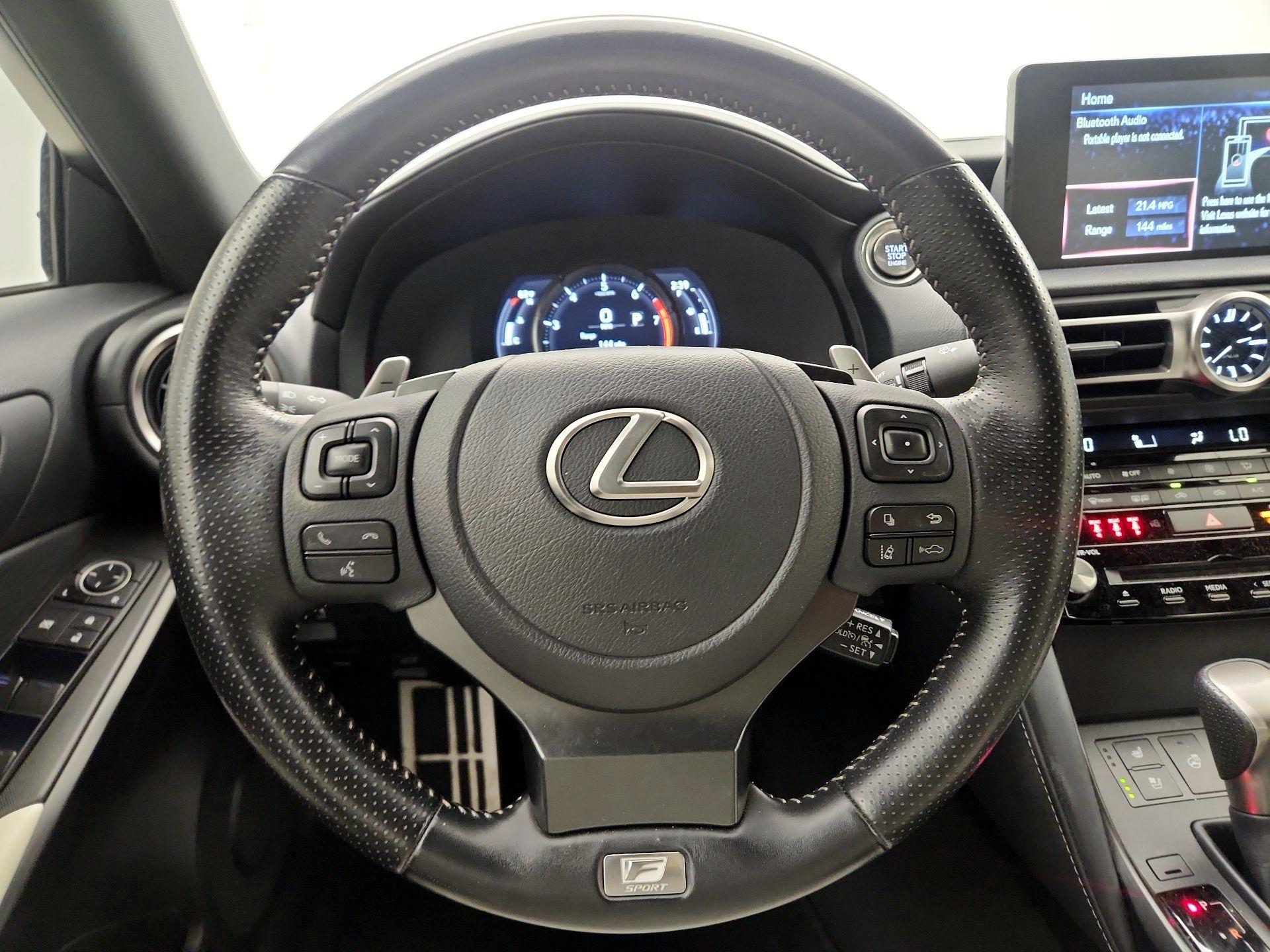 Thumbnail: 2021 Lexus IS - 10
