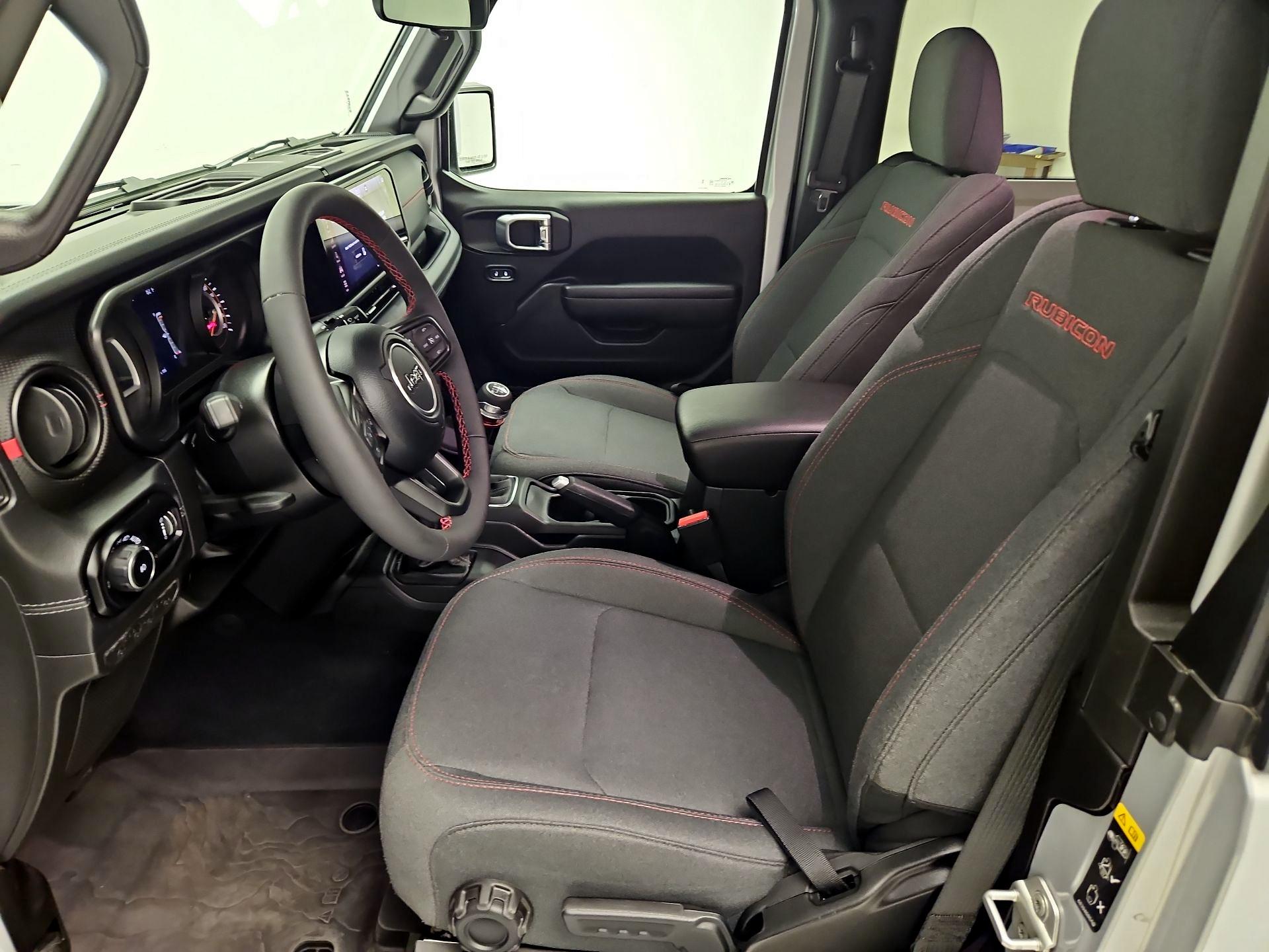Thumbnail: 2024 Jeep Wrangler - 11