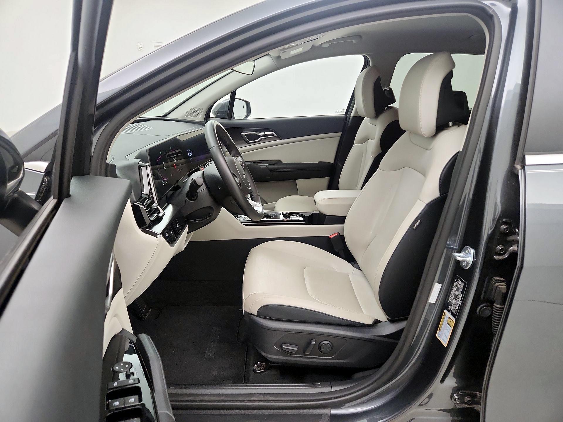Thumbnail: 2024 Kia Sportage - 11