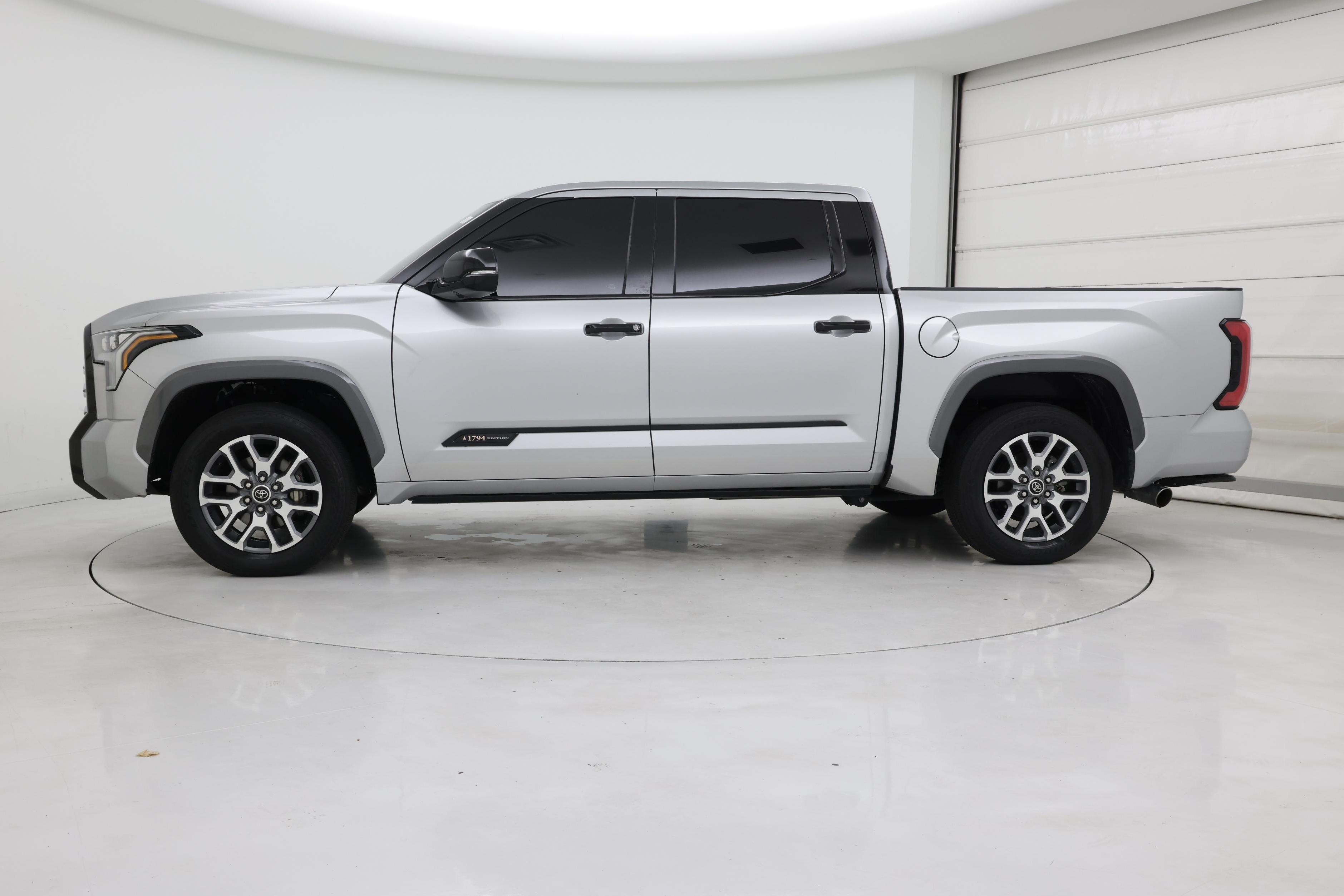 Thumbnail: 2023 Toyota Tundra - 3