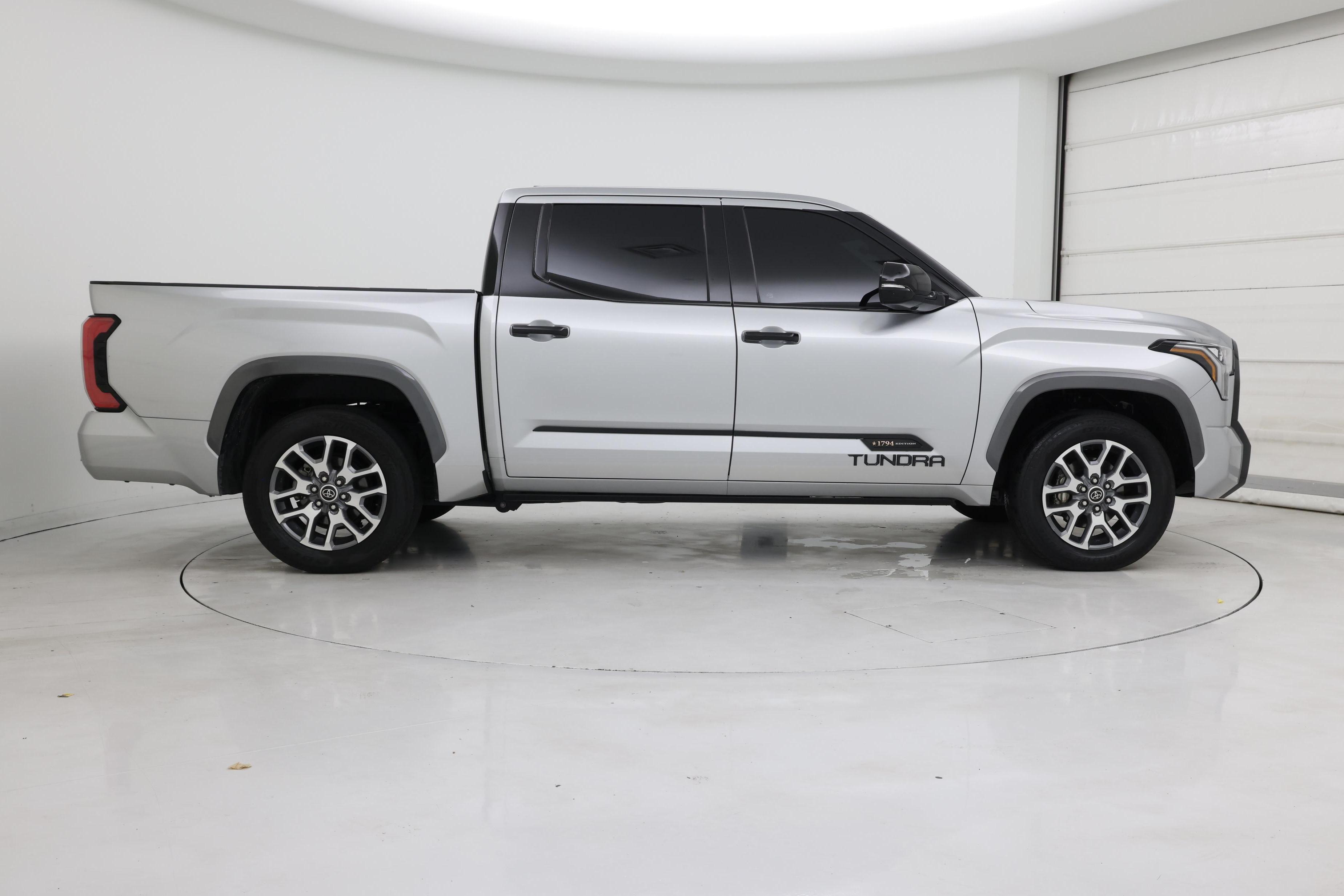 Thumbnail: 2023 Toyota Tundra - 7