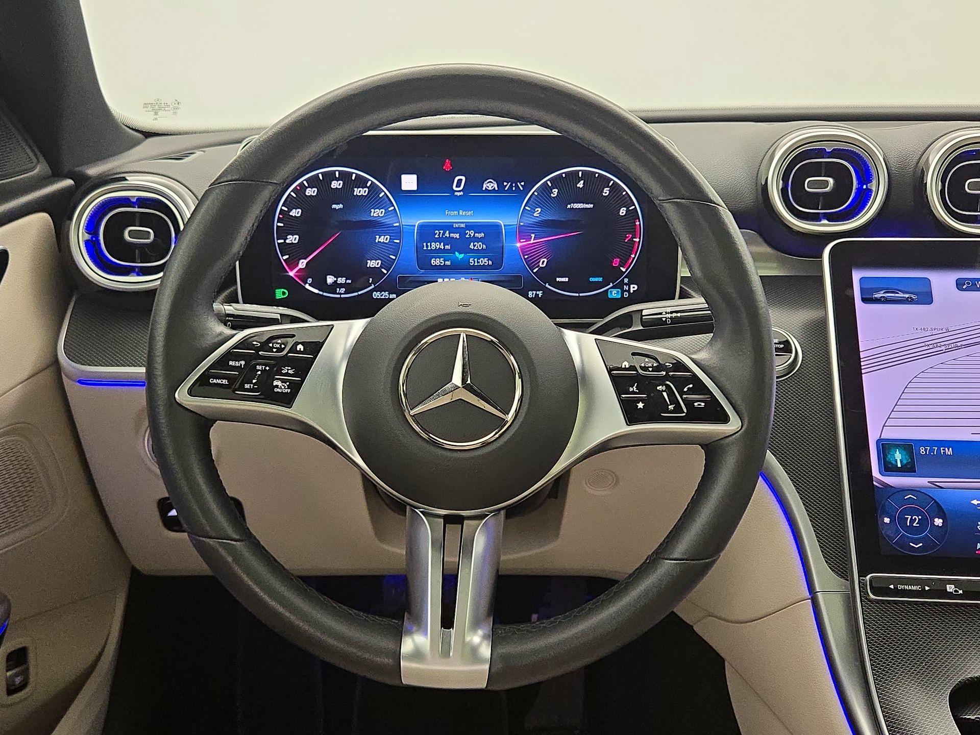 Thumbnail: 2023 Mercedes-Benz C-Class - 10