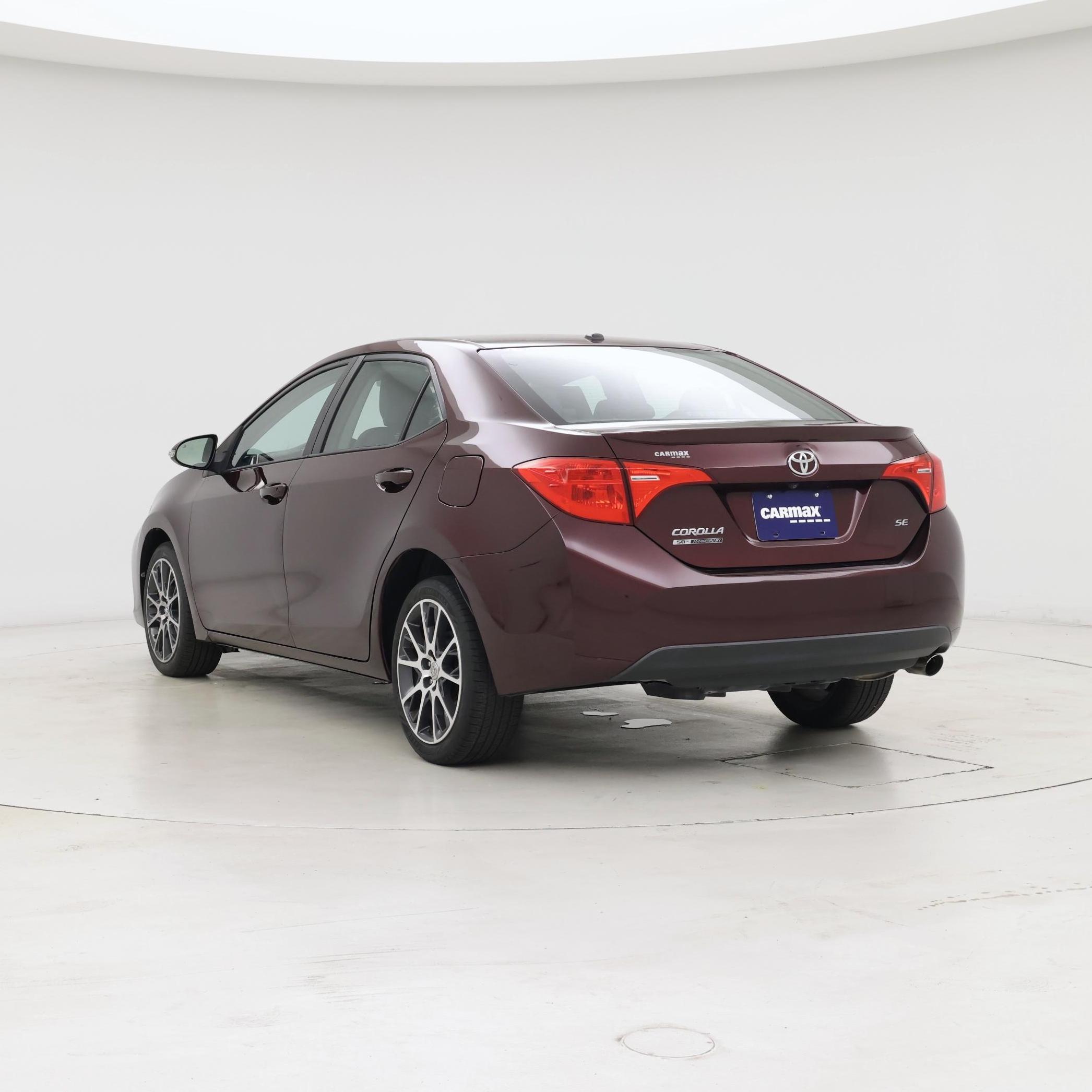 Thumbnail: 2017 Toyota Corolla - 2