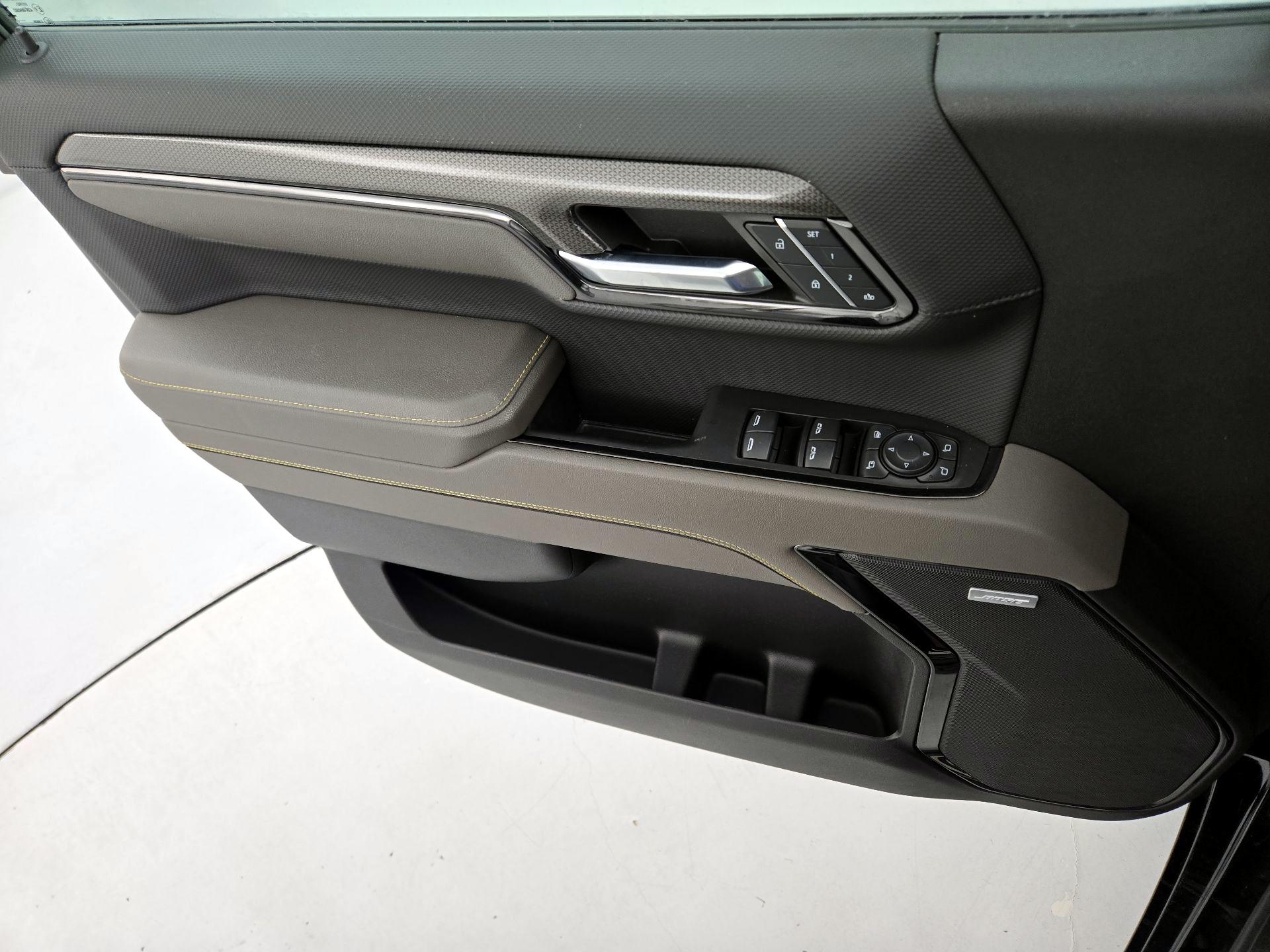 Thumbnail: 2023 Chevrolet Silverado 1500 - 12