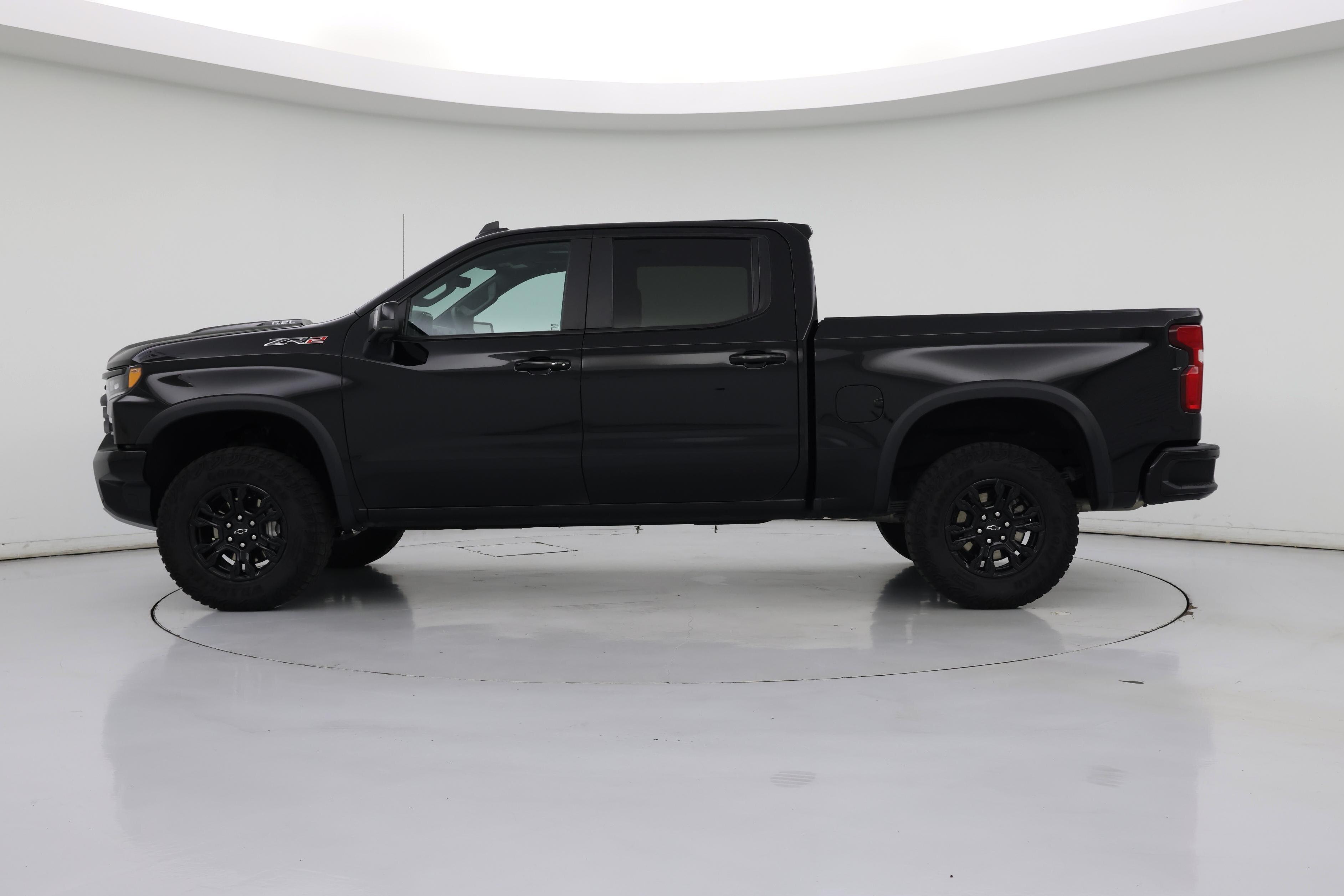 Thumbnail: 2023 Chevrolet Silverado 1500 - 3