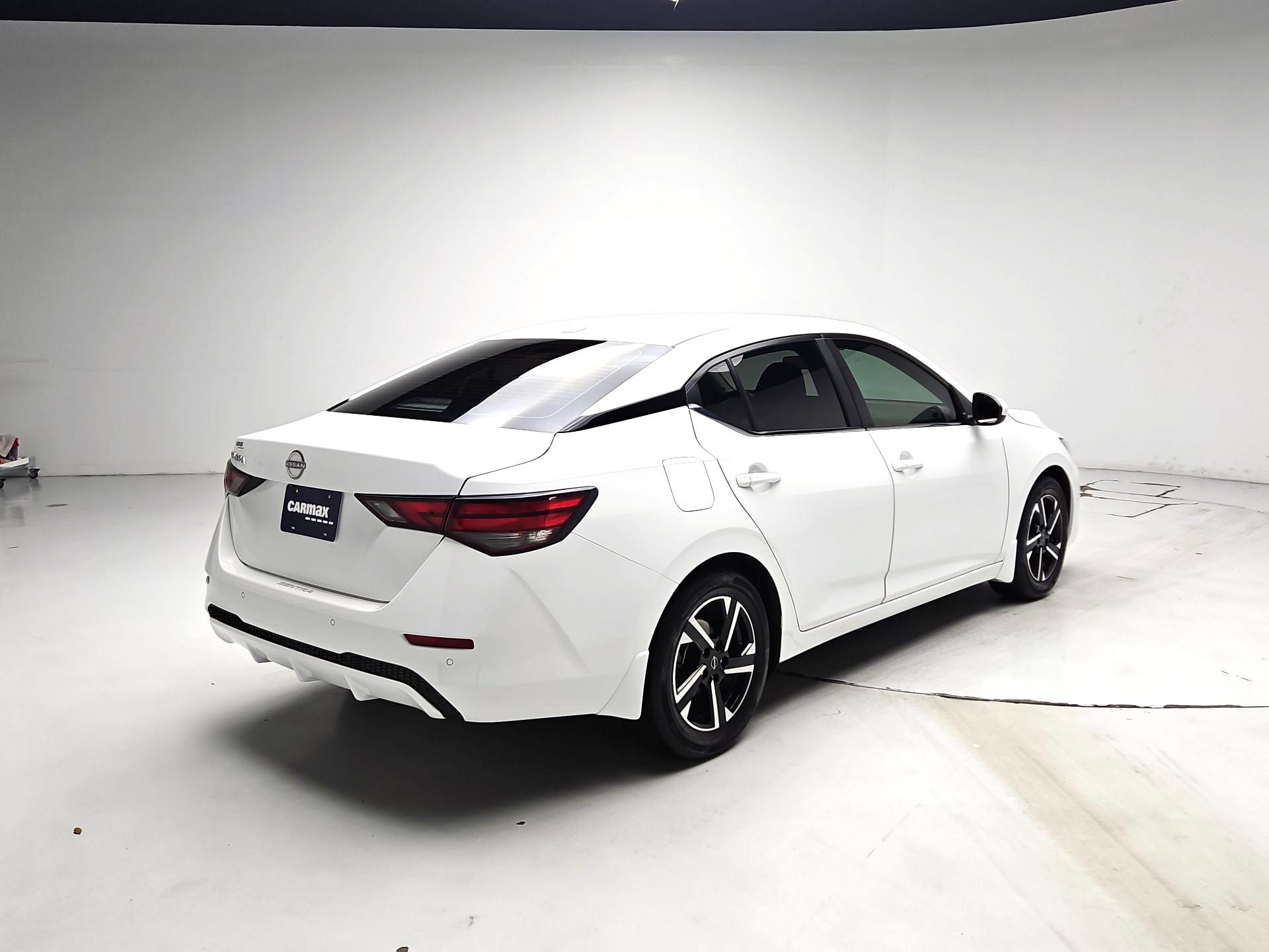 Thumbnail: 2025 Nissan Sentra - 5