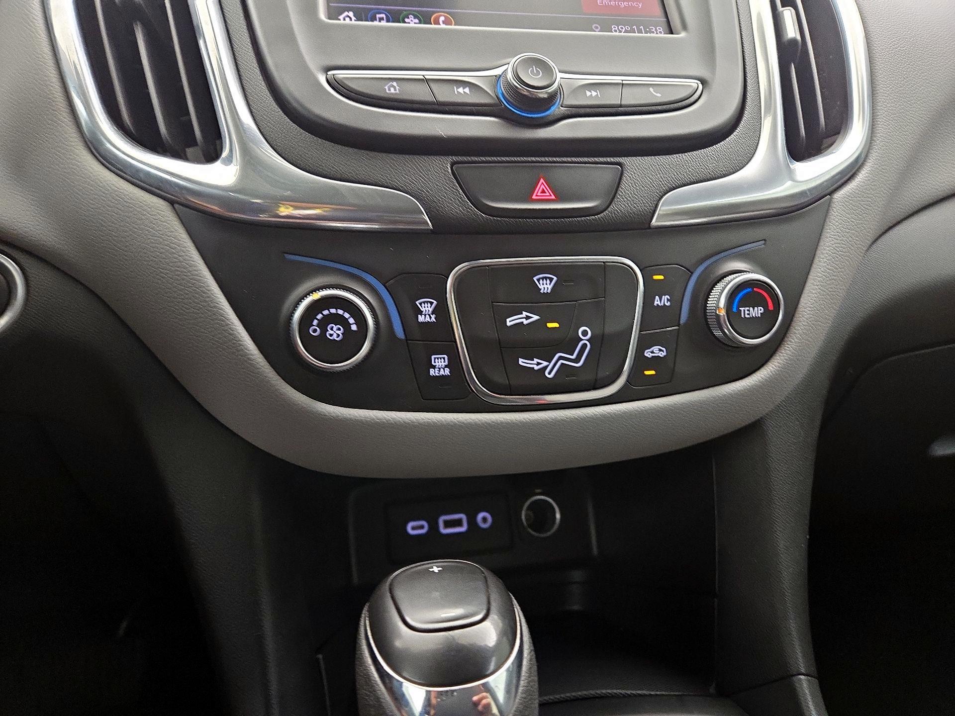 Thumbnail: 2021 Chevrolet Equinox - 16