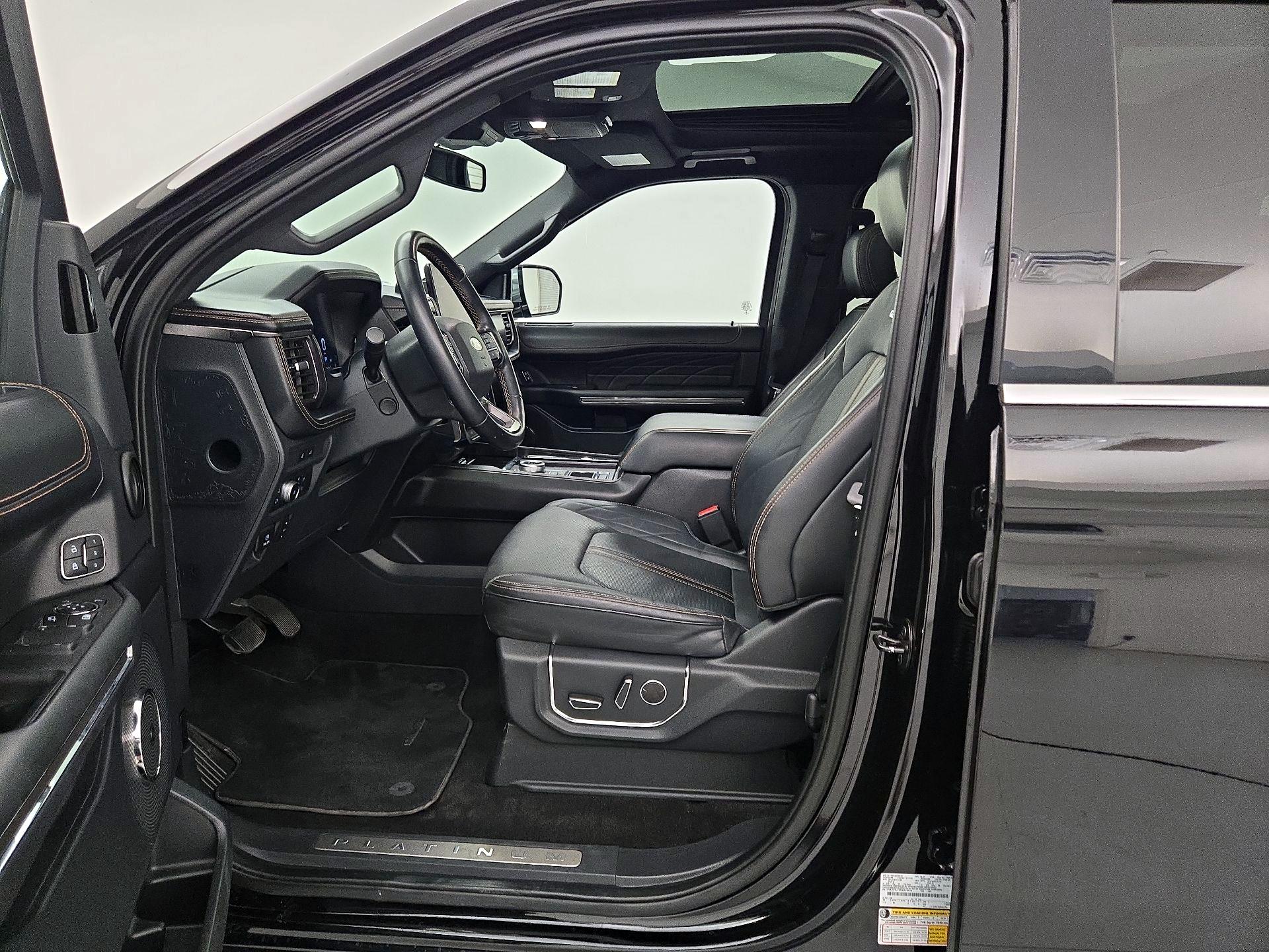 Thumbnail: 2022 Ford Expedition - 11