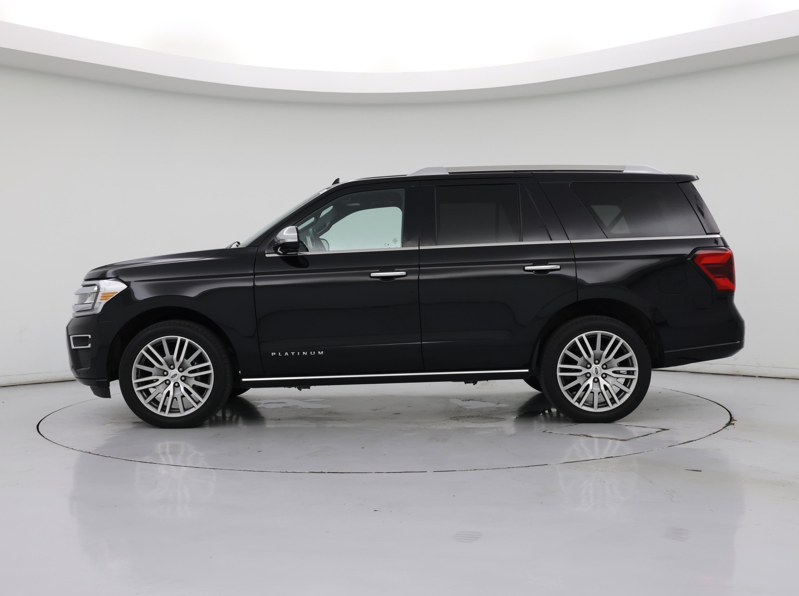 Thumbnail: 2022 Ford Expedition - 3