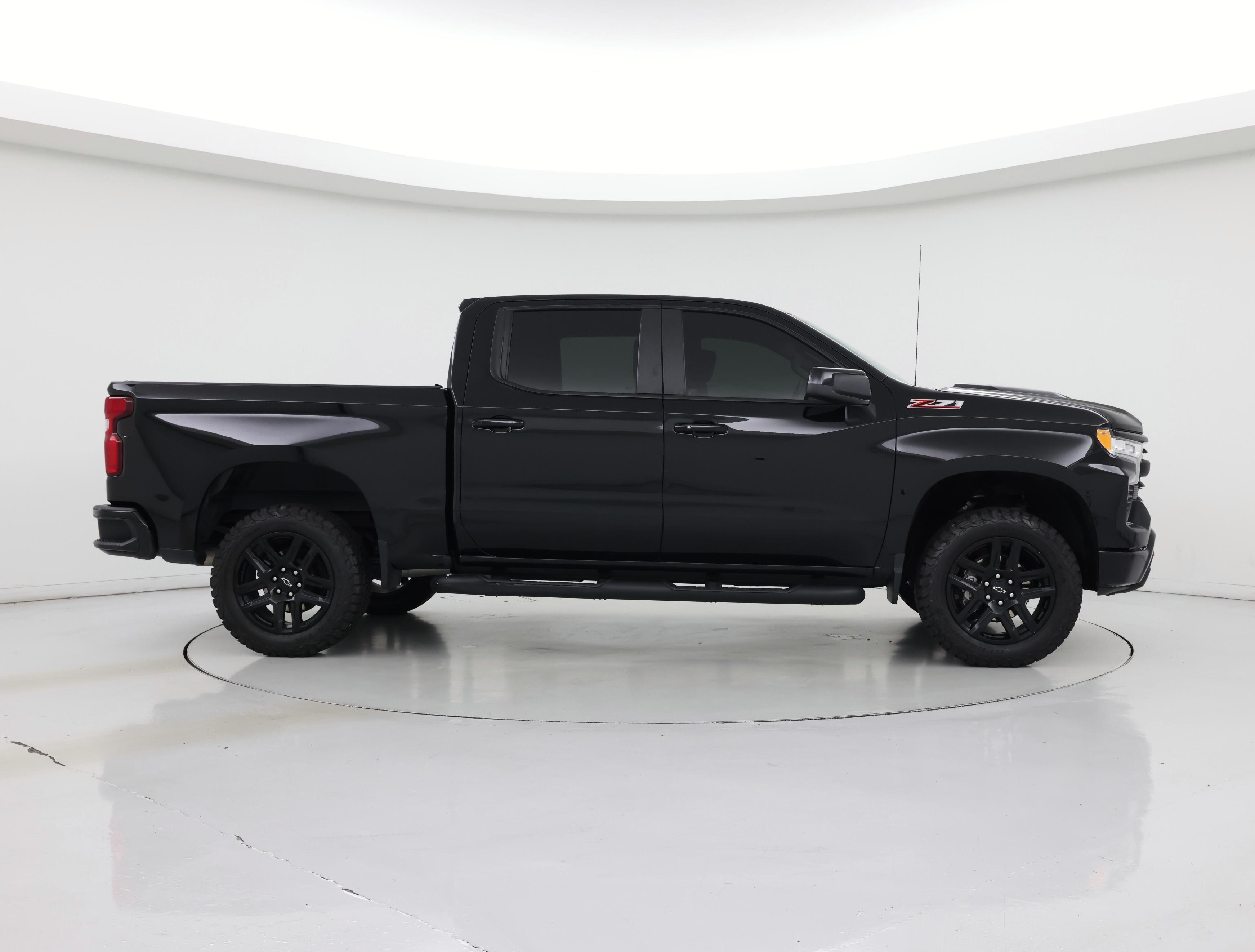 Thumbnail: 2023 Chevrolet Silverado 1500 - 7