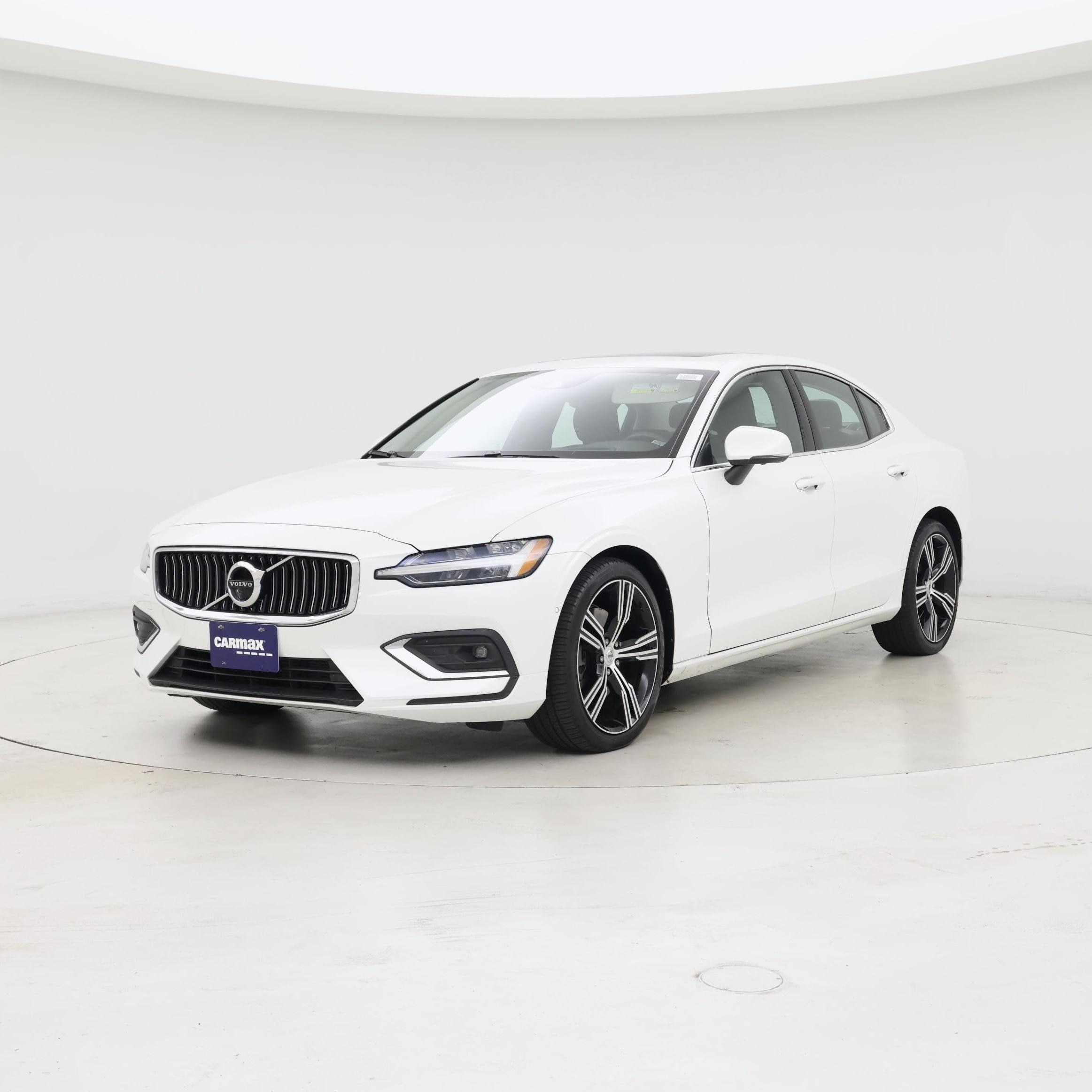 Thumbnail: 2022 Volvo S60 - 4