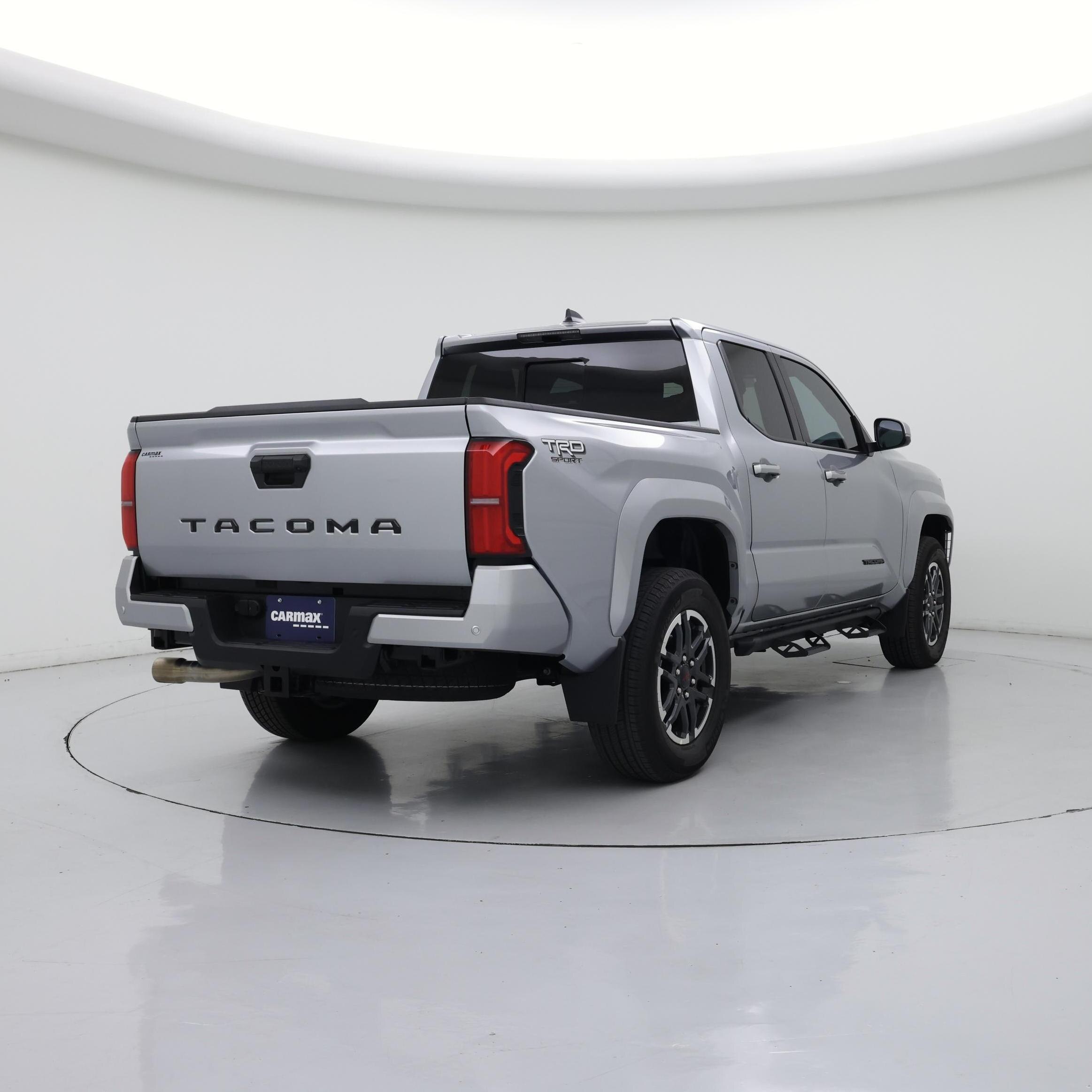 Thumbnail: 2024 Toyota Tacoma - 8