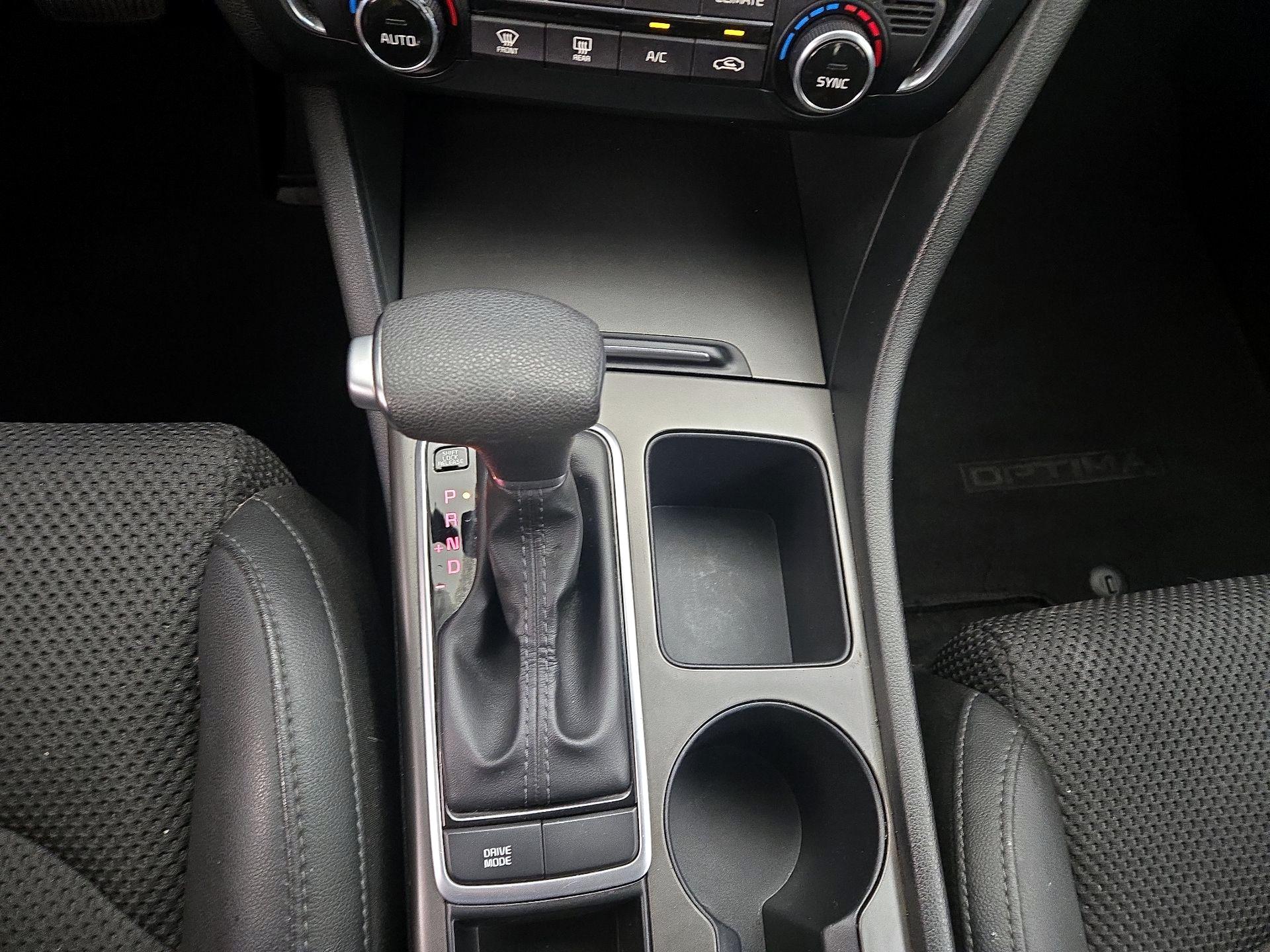 Thumbnail: 2019 Kia Optima - 17