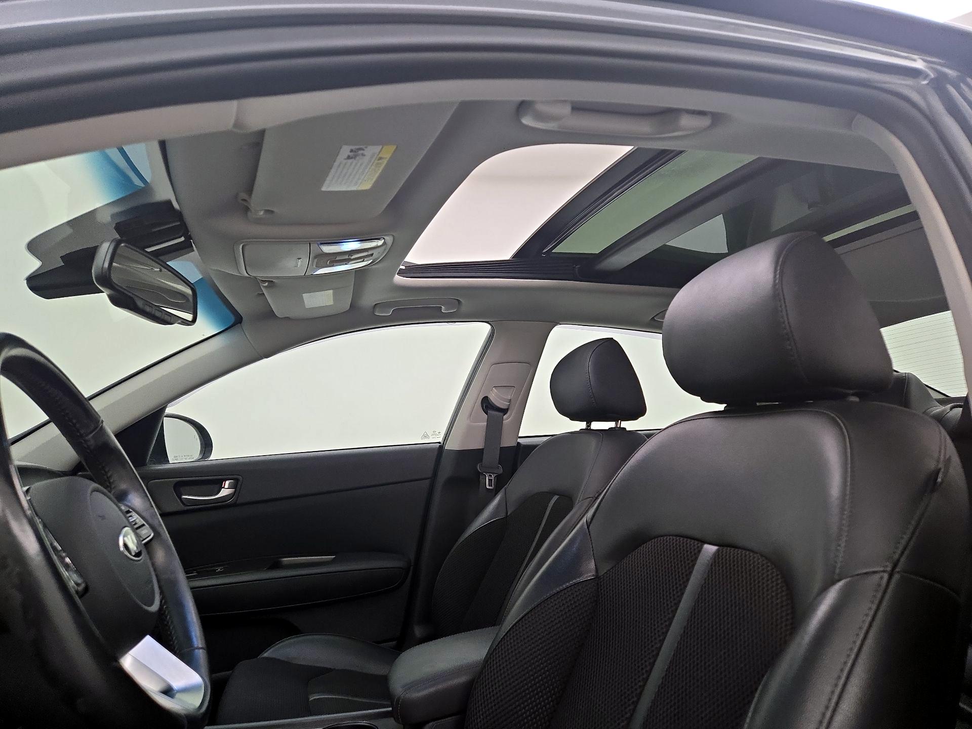 Thumbnail: 2019 Kia Optima - 19