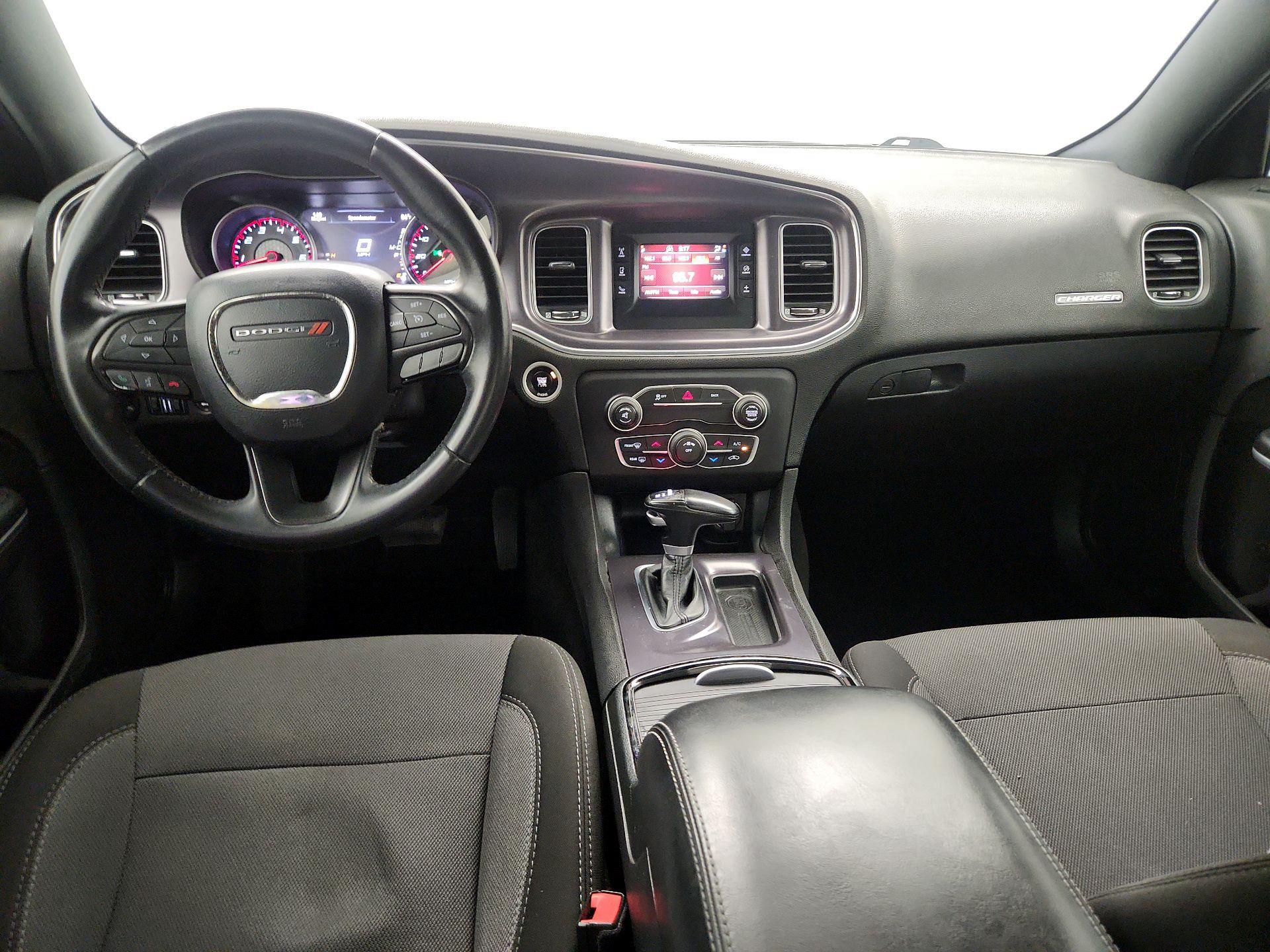 Thumbnail: 2015 Dodge Charger - 9