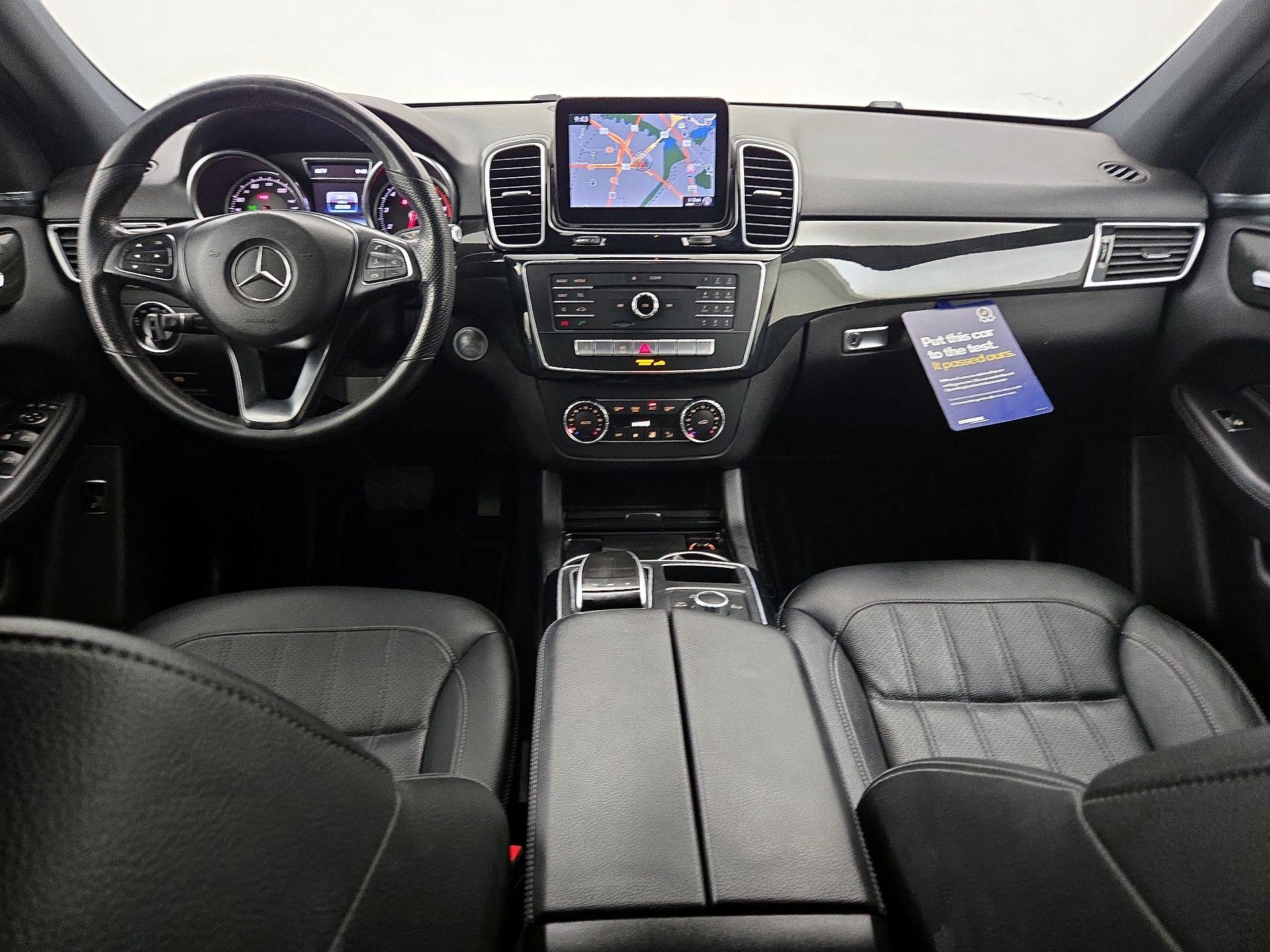 Thumbnail: 2017 Mercedes-Benz GLE - 9