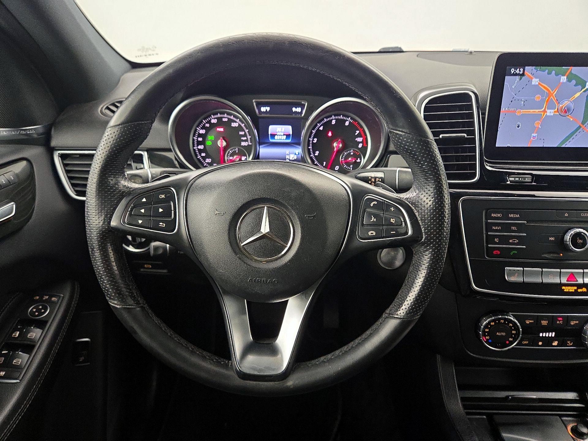 Thumbnail: 2017 Mercedes-Benz GLE - 10