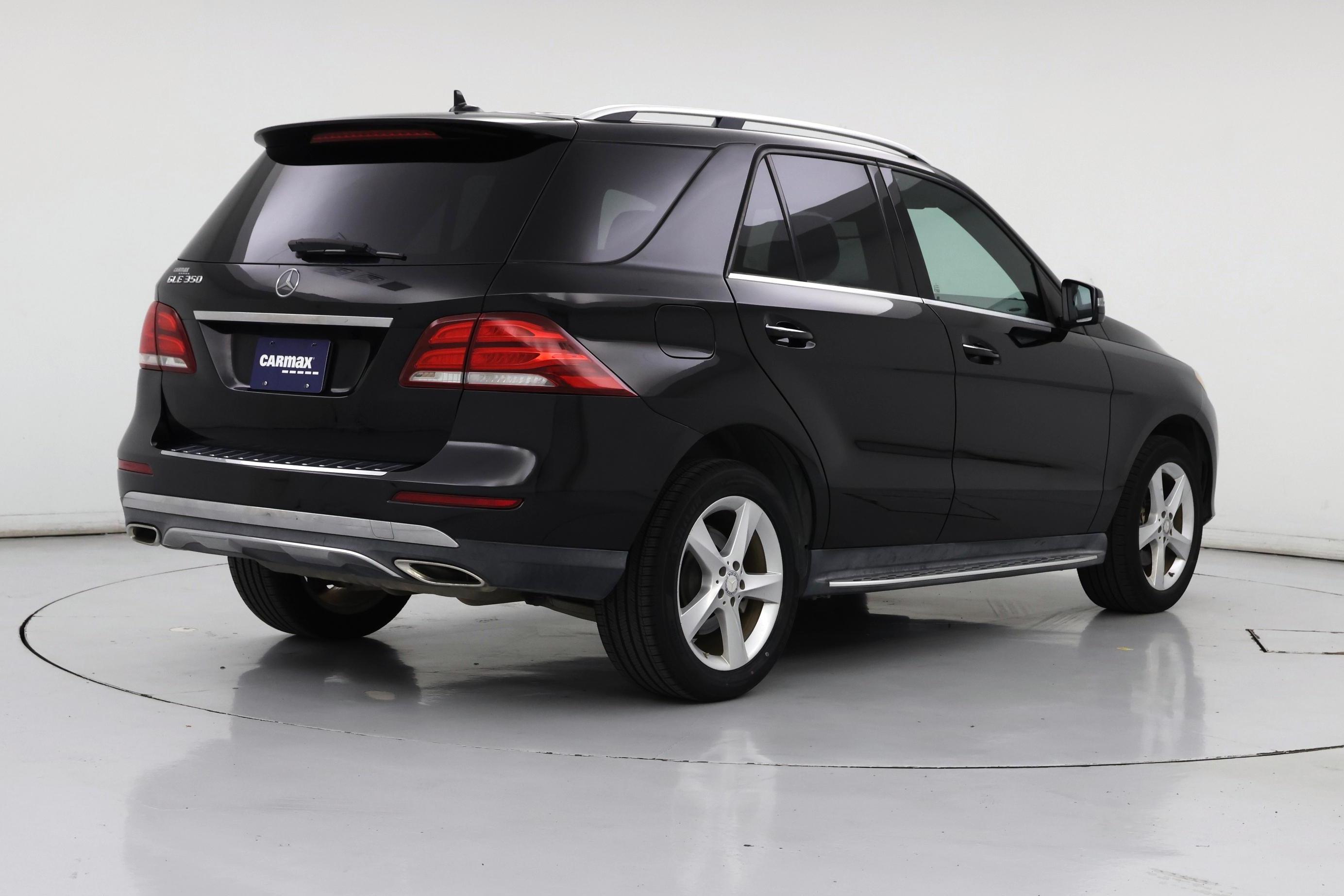 Thumbnail: 2017 Mercedes-Benz GLE - 8