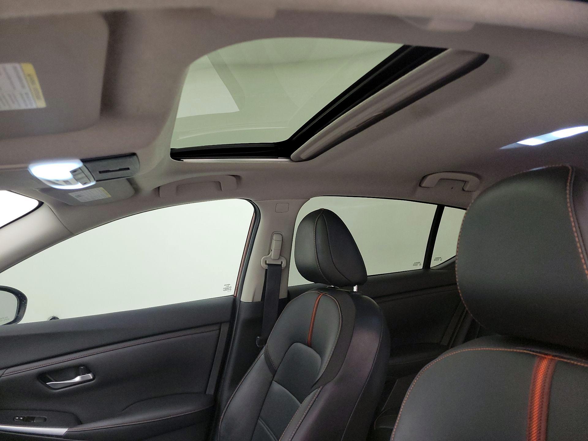 Thumbnail: 2020 Nissan Sentra - 19