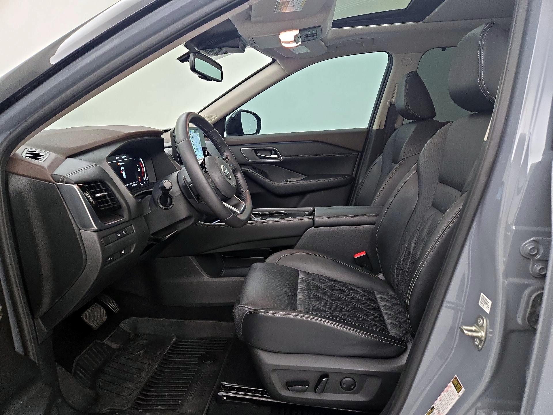 Thumbnail: 2021 Nissan Rogue - 11