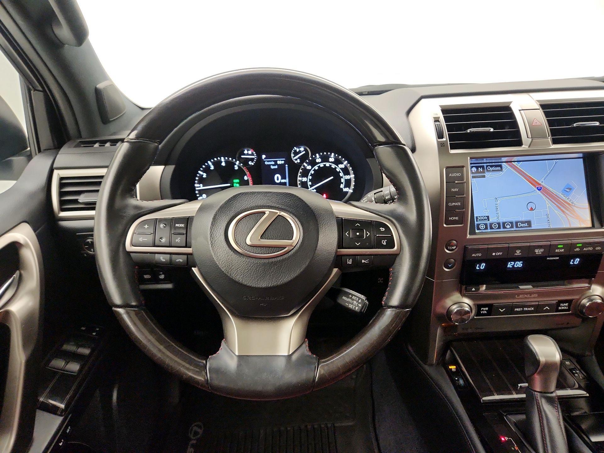 Thumbnail: 2021 Lexus GX - 10