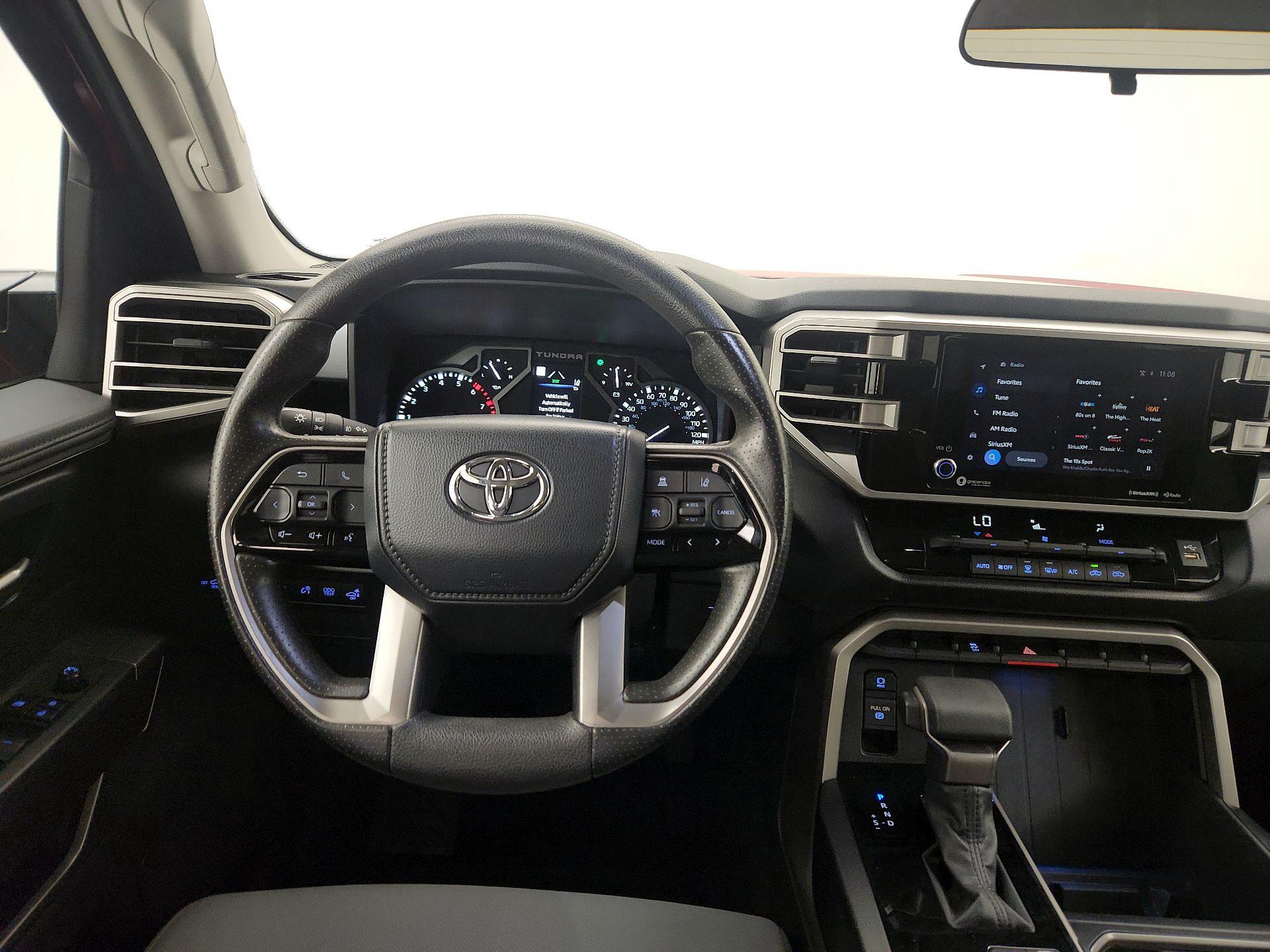 Thumbnail: 2022 Toyota Tundra - 10