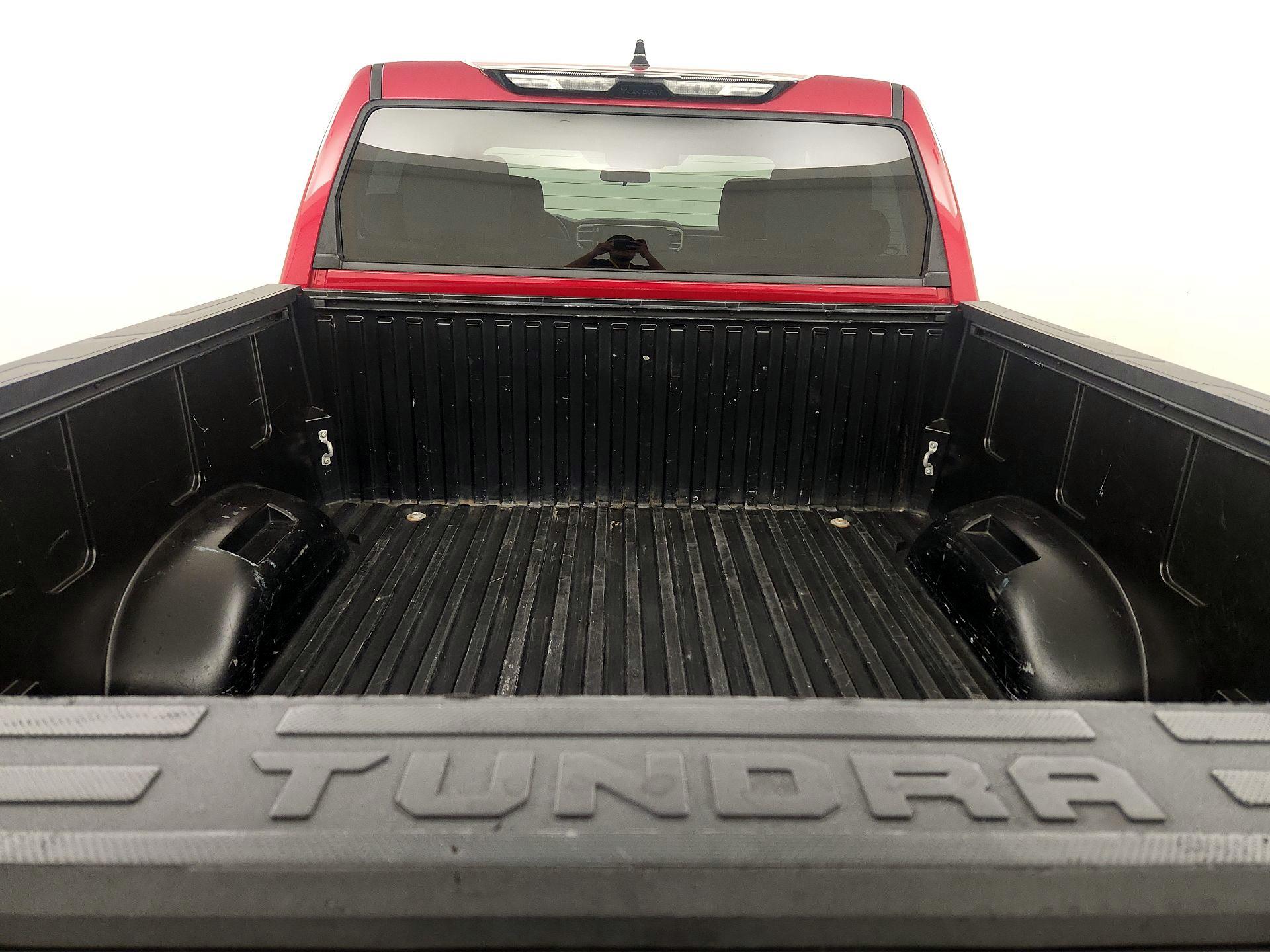Thumbnail: 2022 Toyota Tundra - 20