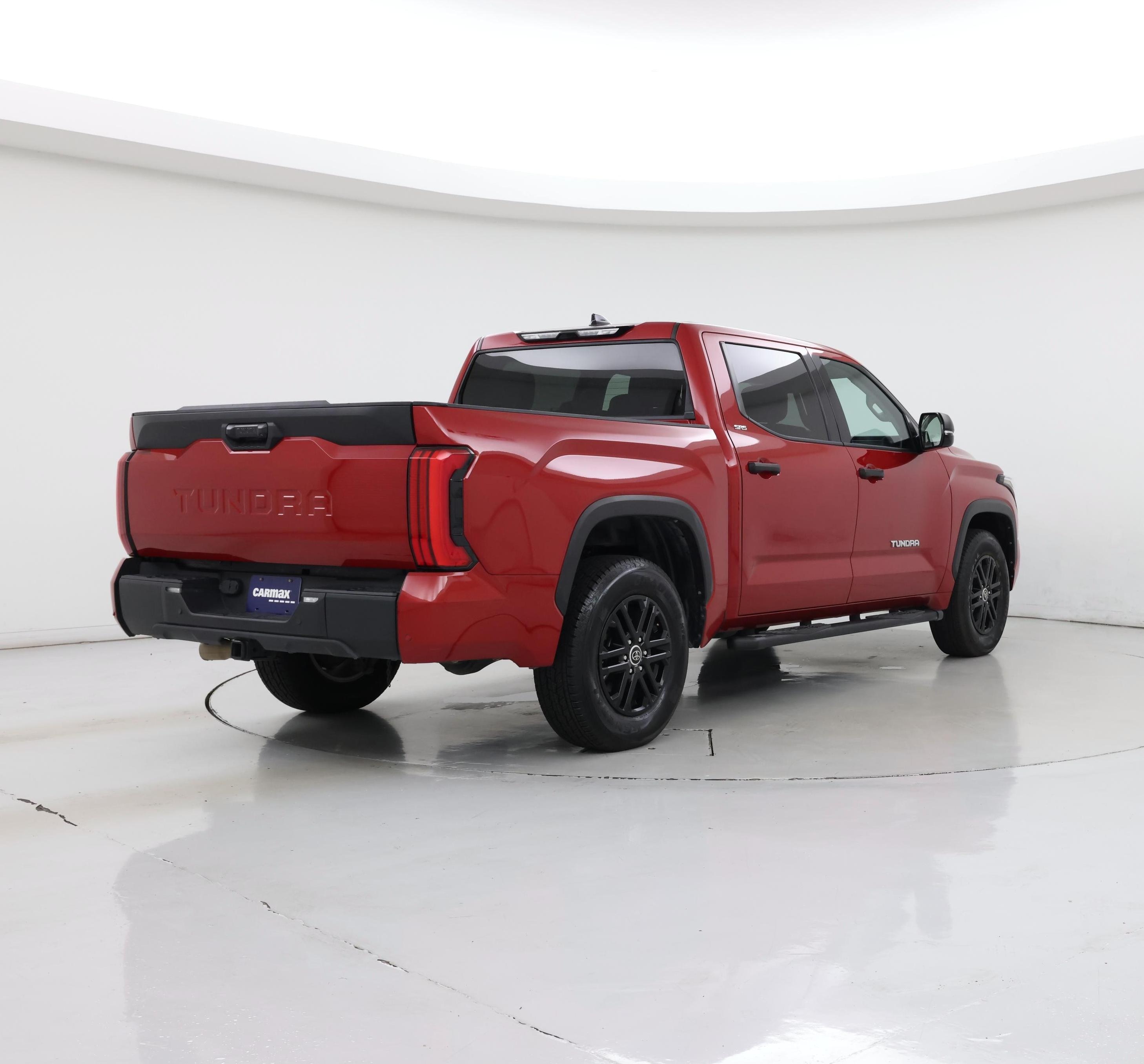 Thumbnail: 2022 Toyota Tundra - 8