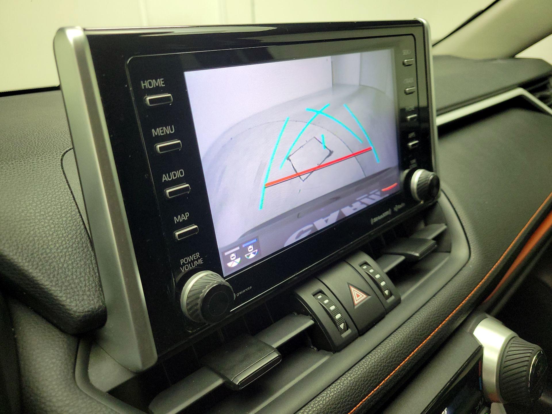 Thumbnail: 2020 Toyota RAV4 - 12