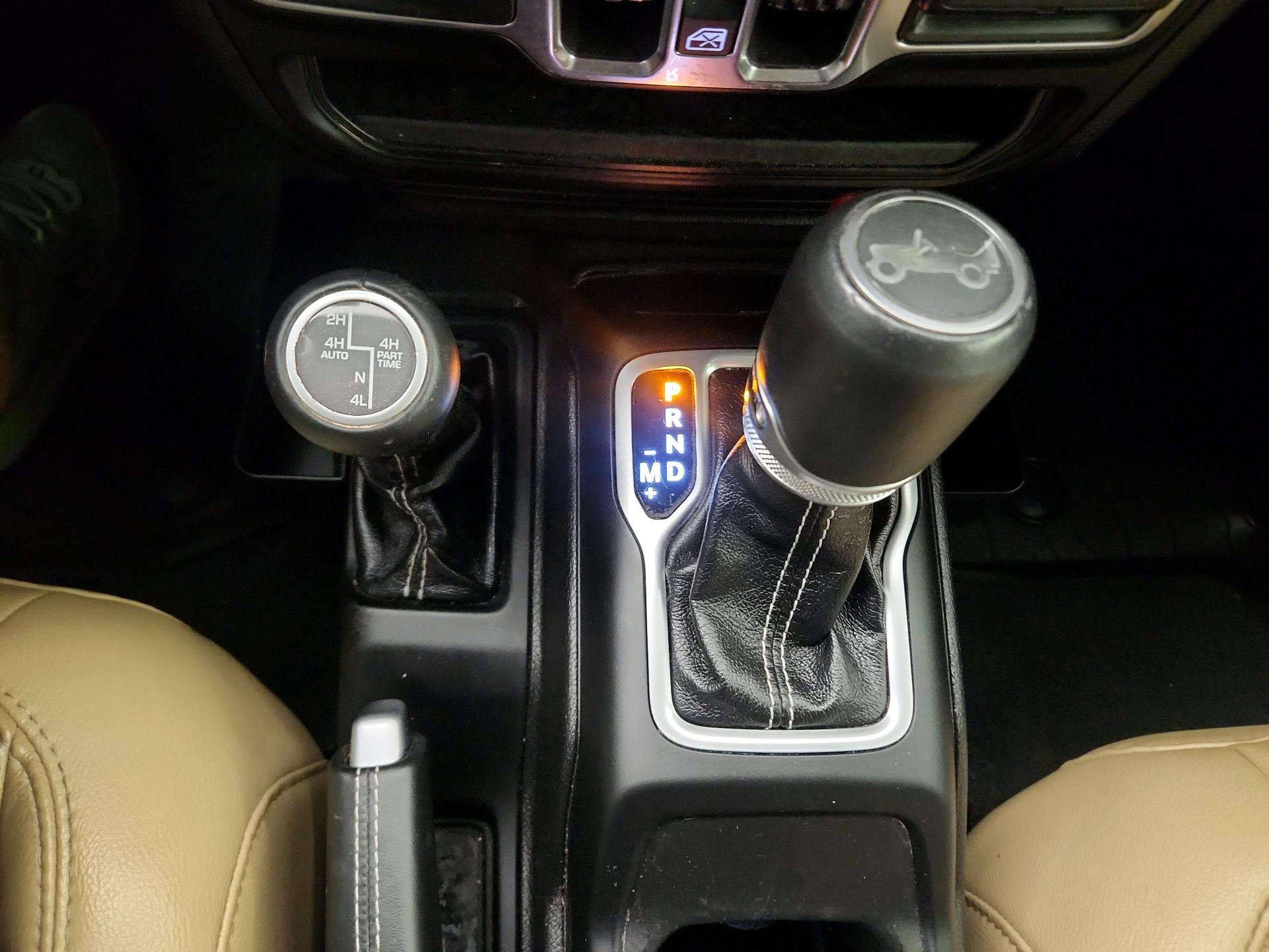 Thumbnail: 2018 Jeep Wrangler - 18