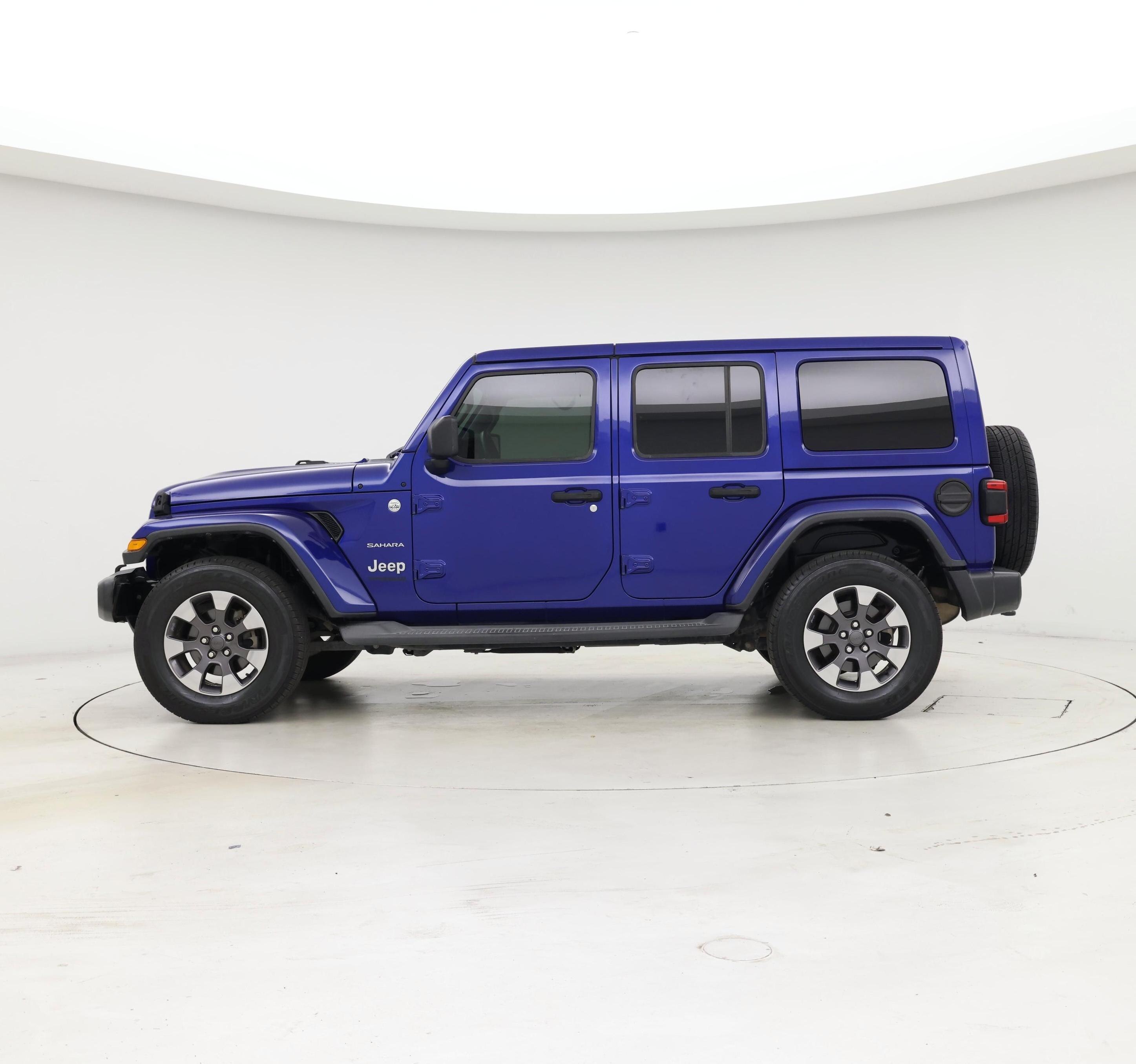 Thumbnail: 2018 Jeep Wrangler - 3
