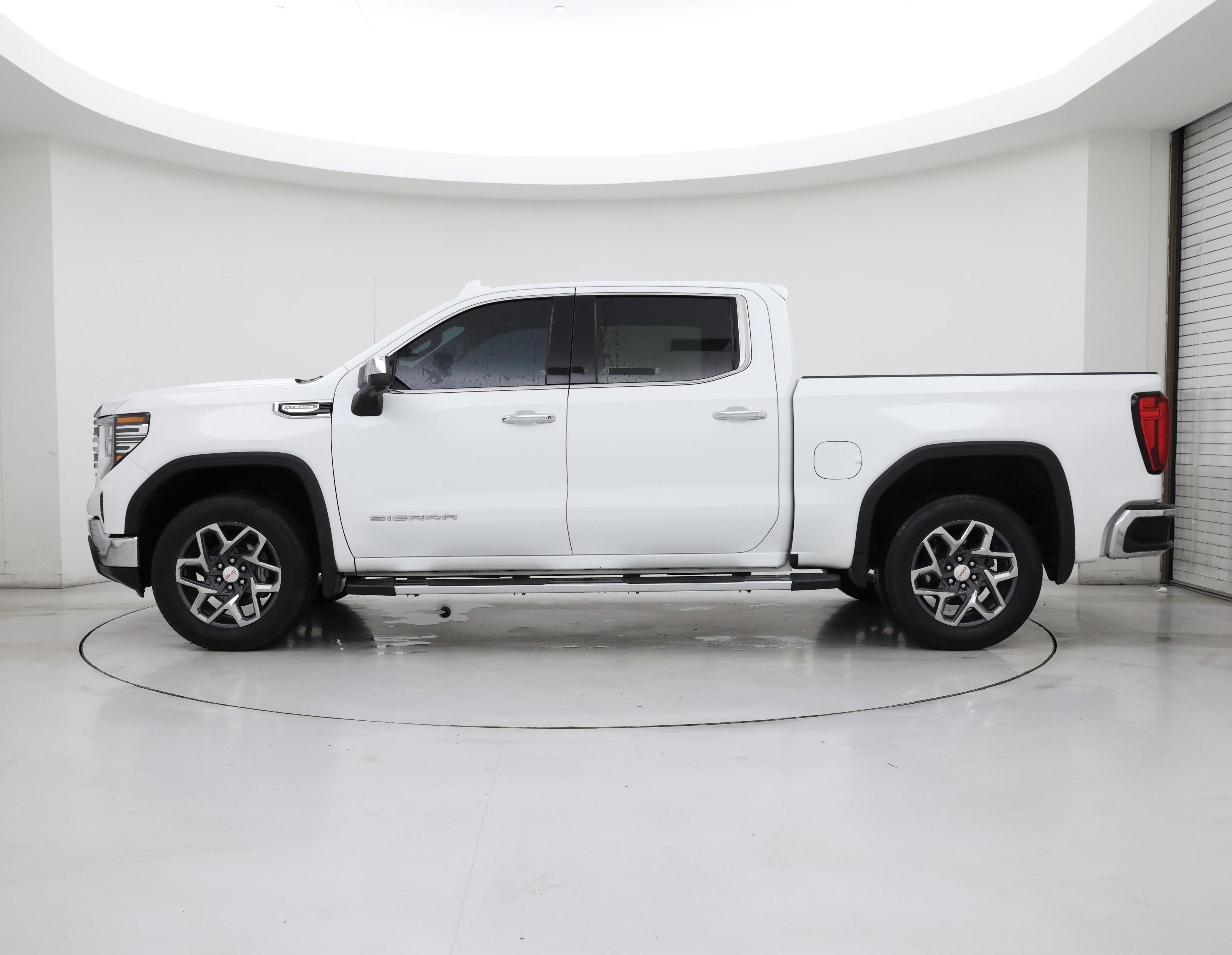 Thumbnail: 2023 GMC Sierra 1500 - 3