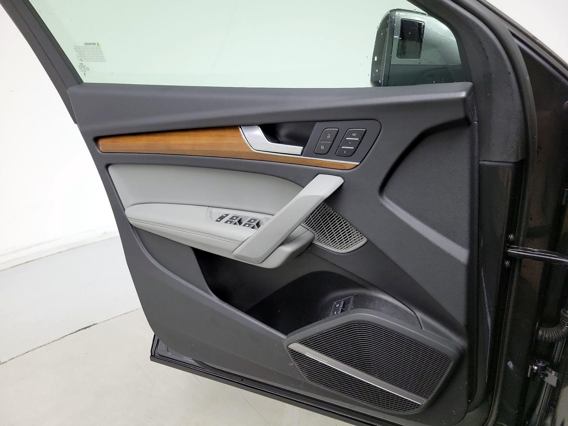 Thumbnail: 2024 Audi Q5 - 12
