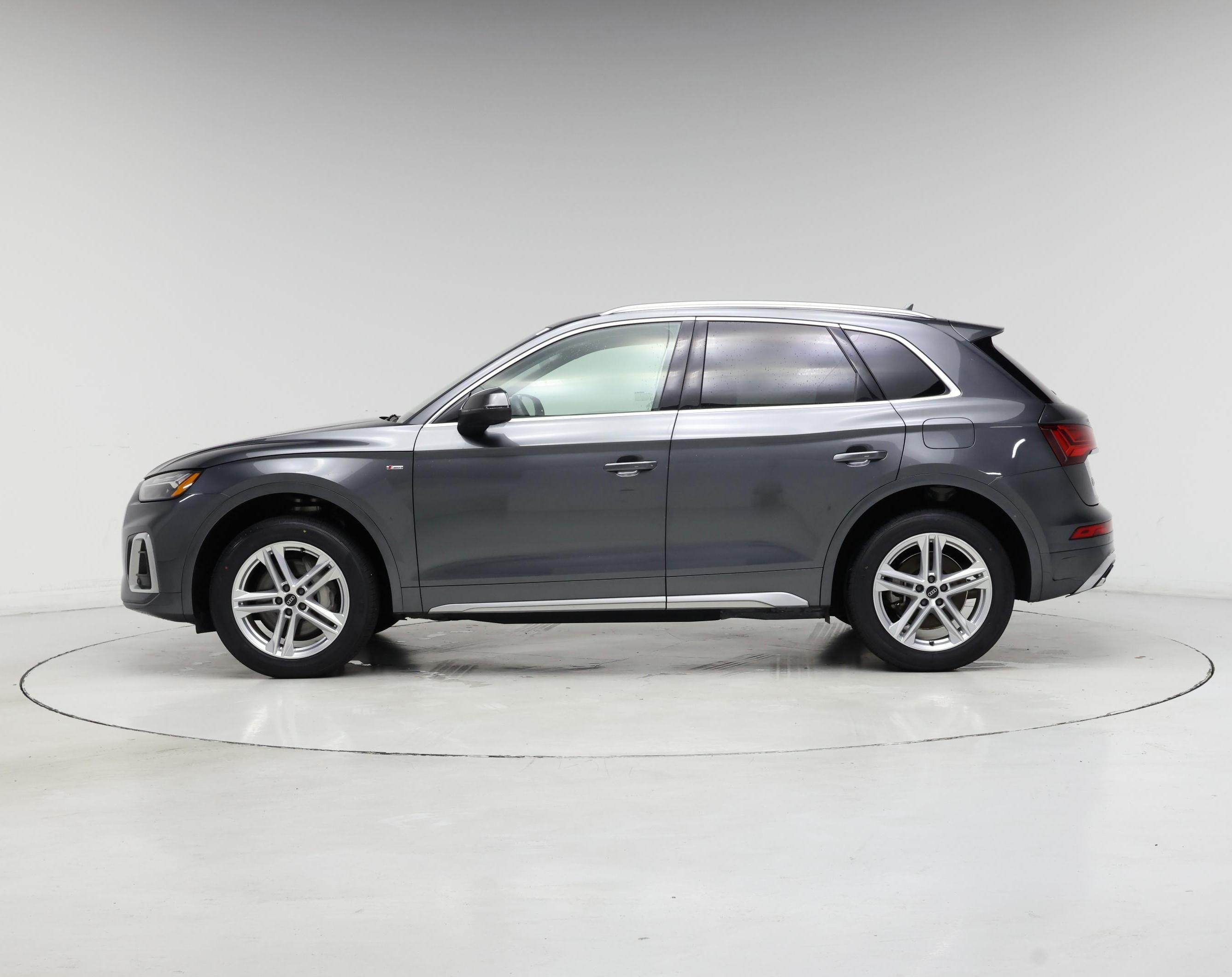 Thumbnail: 2024 Audi Q5 - 3