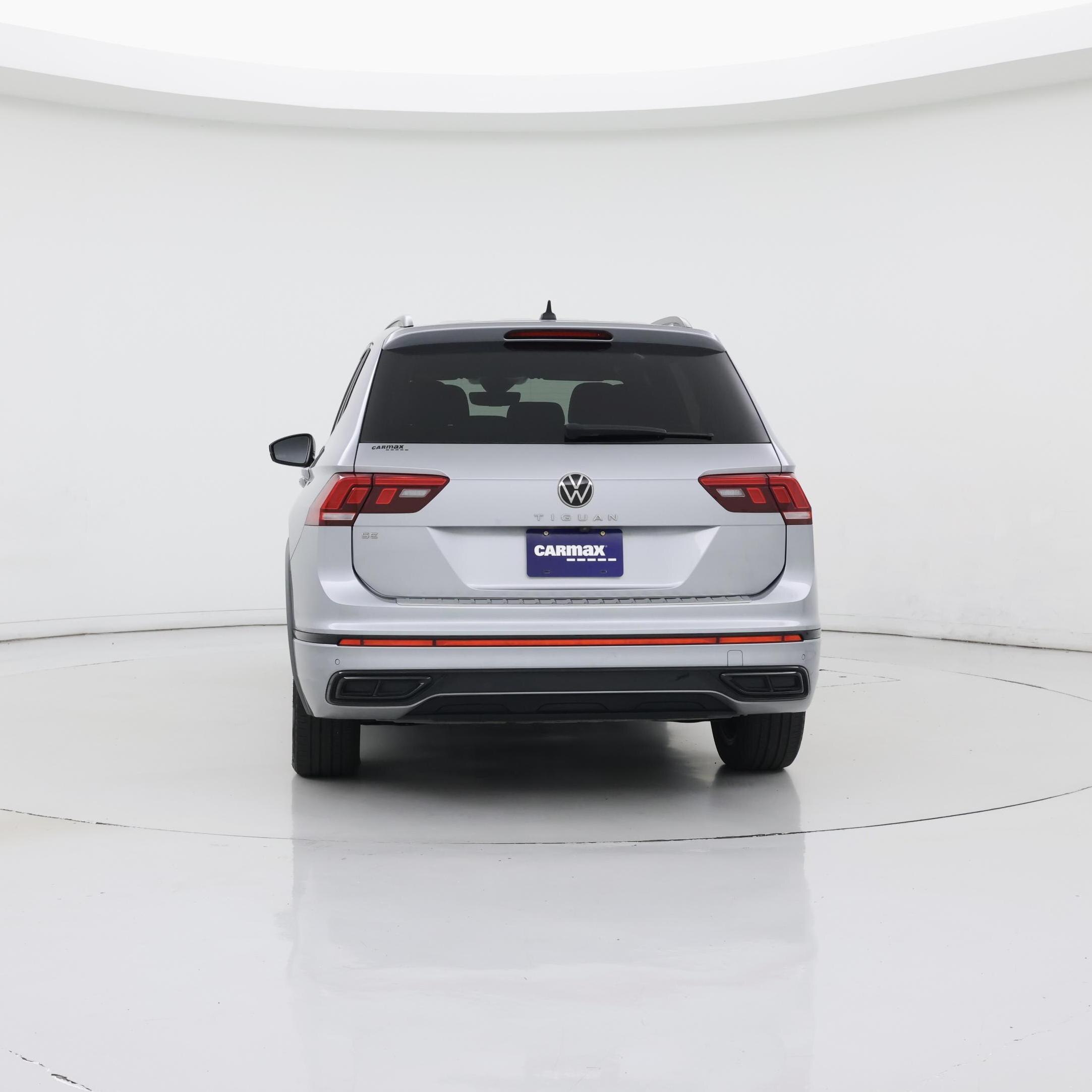 Thumbnail: 2022 Volkswagen Tiguan - 6