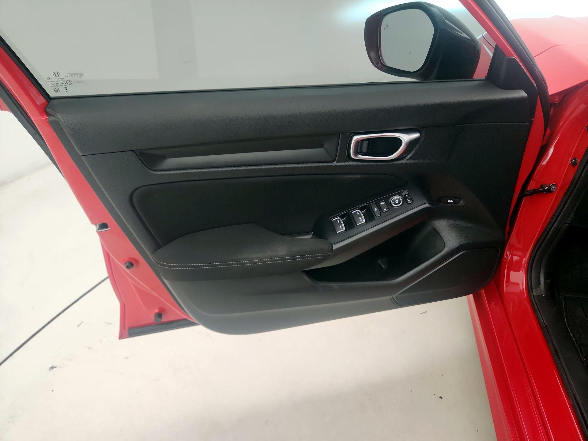 Thumbnail: 2025 Honda Civic - 12