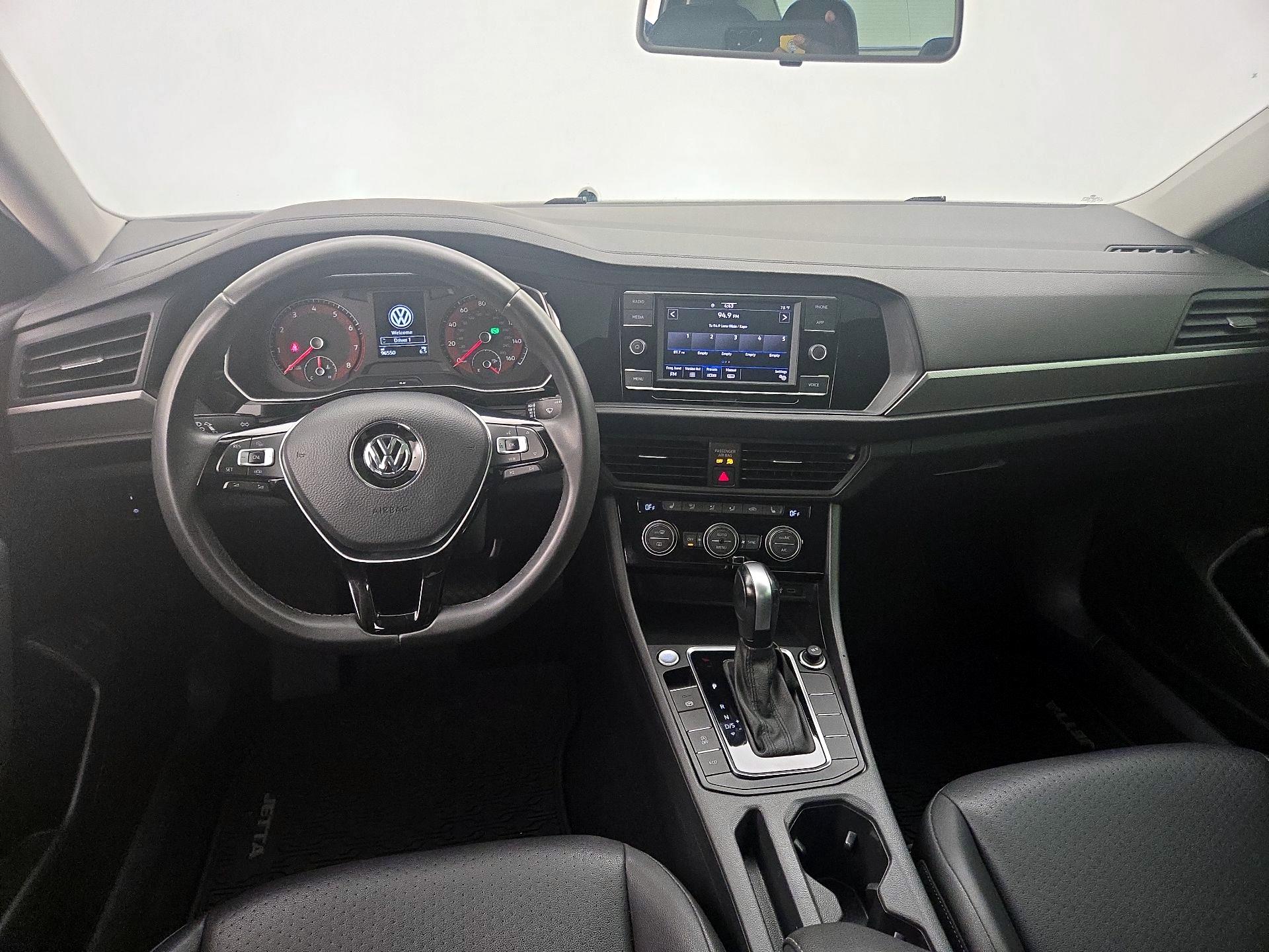 Thumbnail: 2020 Volkswagen Jetta - 9